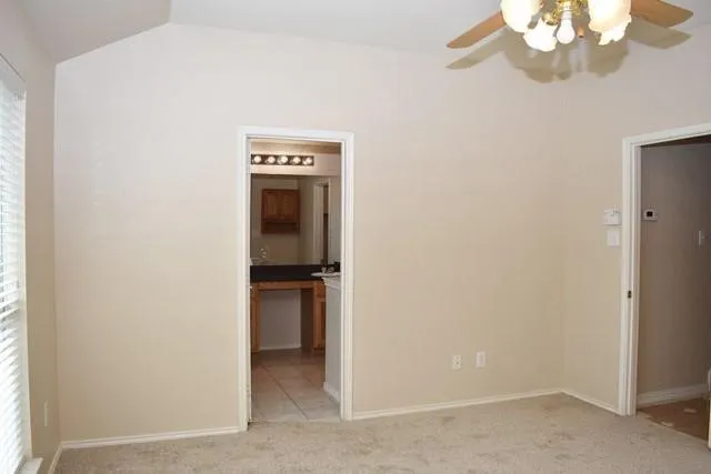 Single Family Residence For Sale in Tarrant County , 10332 Bear Creek Trail, Fort Worth, Texas 76244, 4 Bedroom, 3 Bathroom, 2 Garage spaces, 1,946 Sqft, built in 2005, mls#21402846, Real Estate Agent in Fort Worth, Homes For Sale in Tarrant county, Homes For Sale in Fort Worth, Realtor in Fort Worth Texas, Real Estate Brokerage Independent Realty Texas, Luminita Cordes Realtor