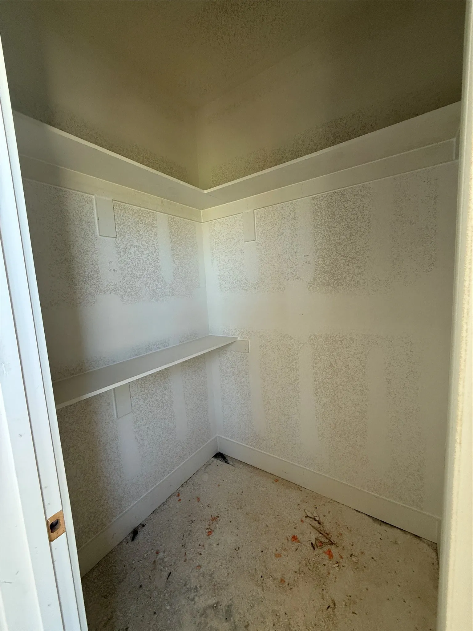 Guests Bedroom #2 Closet