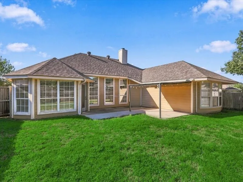 Single Family Residence For Rent in Tarrant County , 3709 Staghorn Circle N, Fort Worth, Texas 76137, 4 Bedroom, 2 Bathroom, 2 Garage spaces, 1,801 Sqft, built in 1999, mls#21403647, Real Estate Agent in Fort Worth, Homes For Rent in Tarrant county, Homes For Rent in Fort Worth, Realtor in Fort Worth Texas, Real Estate Brokerage Independent Realty Texas, Luminita Cordes Realtor