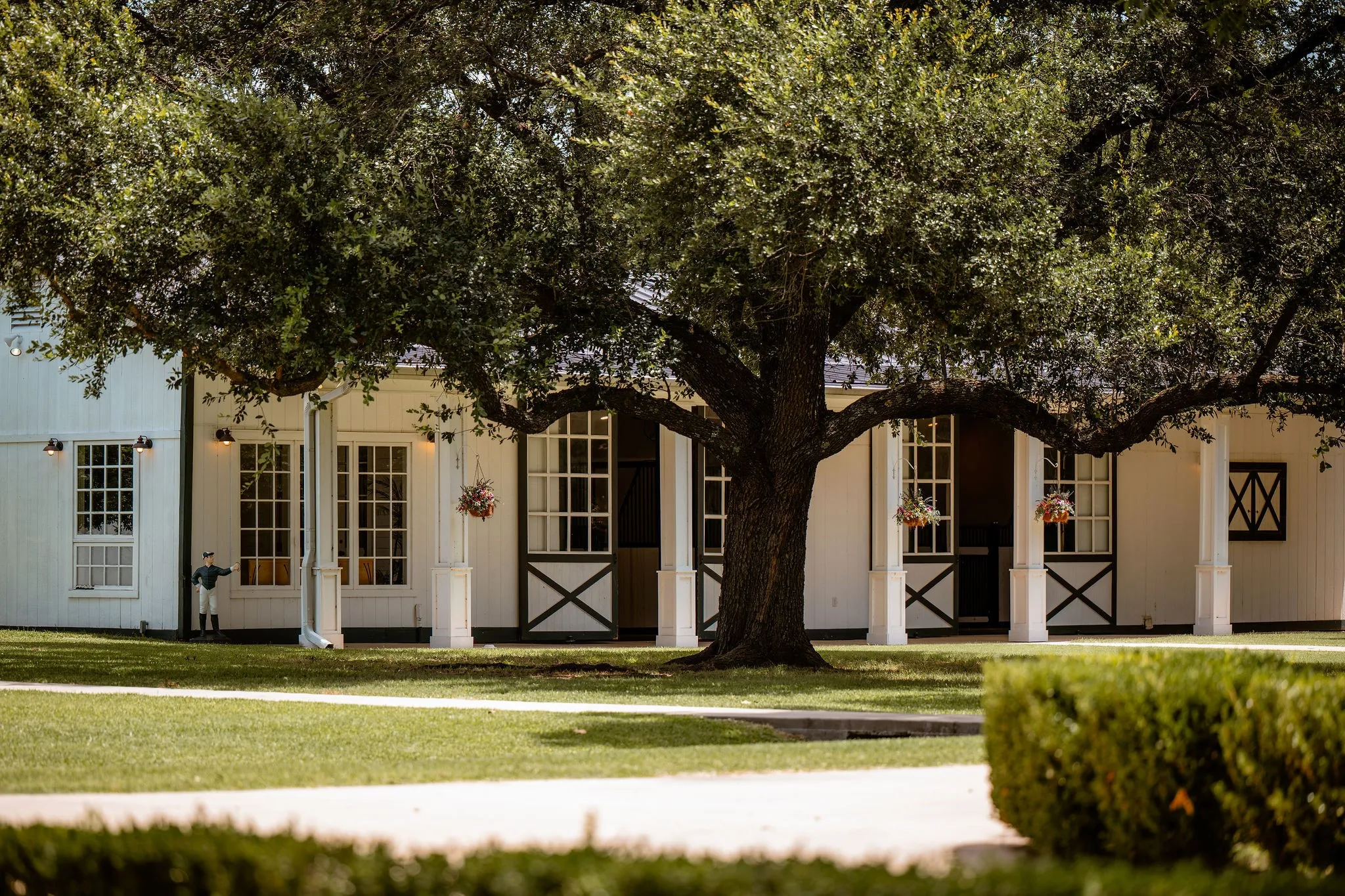 Farm For Sale in Collin County , 4023 Anns Lane, Parker, Texas 75002, 6 Bedroom, 7 Bathroom, 4 Garage spaces, 6,476 Sqft, built in 1998, mls#21403491, Real Estate Agent in Parker, Homes For Sale in Collin county, Homes For Sale in Parker, Realtor in Parker Texas, Real Estate Brokerage Independent Realty Texas, Luminita Cordes Realtor