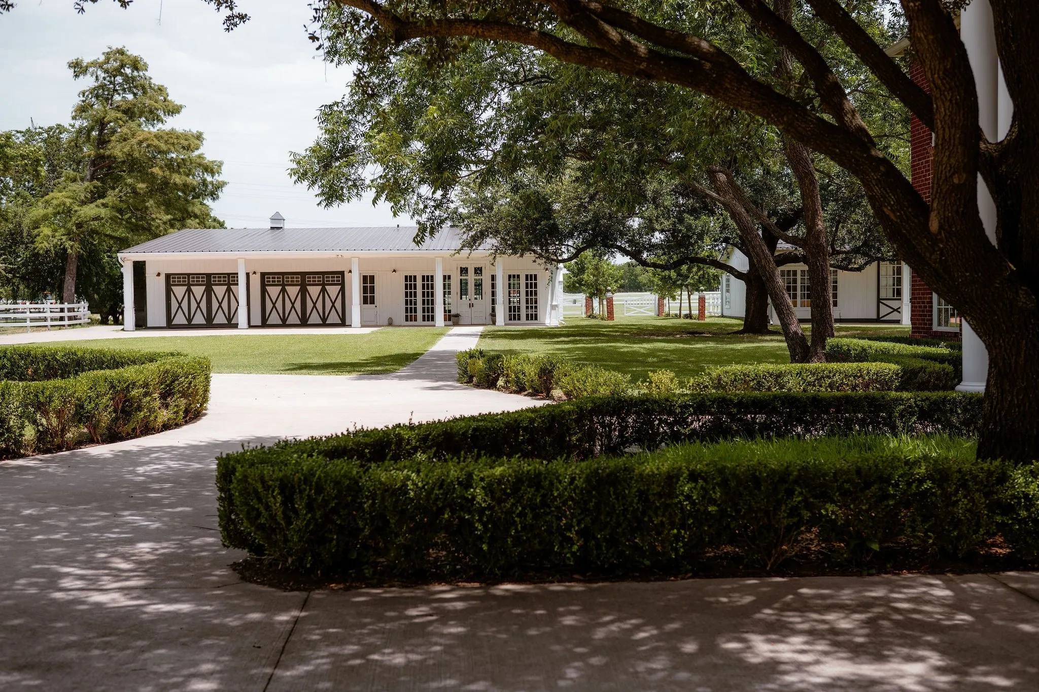 Farm For Sale in Collin County , 4023 Anns Lane, Parker, Texas 75002, 6 Bedroom, 7 Bathroom, 4 Garage spaces, 6,476 Sqft, built in 1998, mls#21403491, Real Estate Agent in Parker, Homes For Sale in Collin county, Homes For Sale in Parker, Realtor in Parker Texas, Real Estate Brokerage Independent Realty Texas, Luminita Cordes Realtor