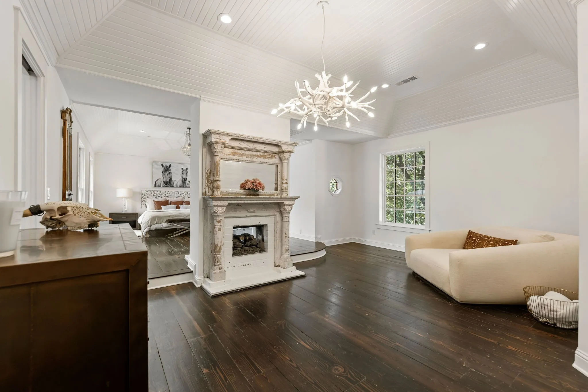 Farm For Sale in Collin County , 4023 Anns Lane, Parker, Texas 75002, 6 Bedroom, 7 Bathroom, 4 Garage spaces, 6,476 Sqft, built in 1998, mls#21403491, Real Estate Agent in Parker, Homes For Sale in Collin county, Homes For Sale in Parker, Realtor in Parker Texas, Real Estate Brokerage Independent Realty Texas, Luminita Cordes Realtor
