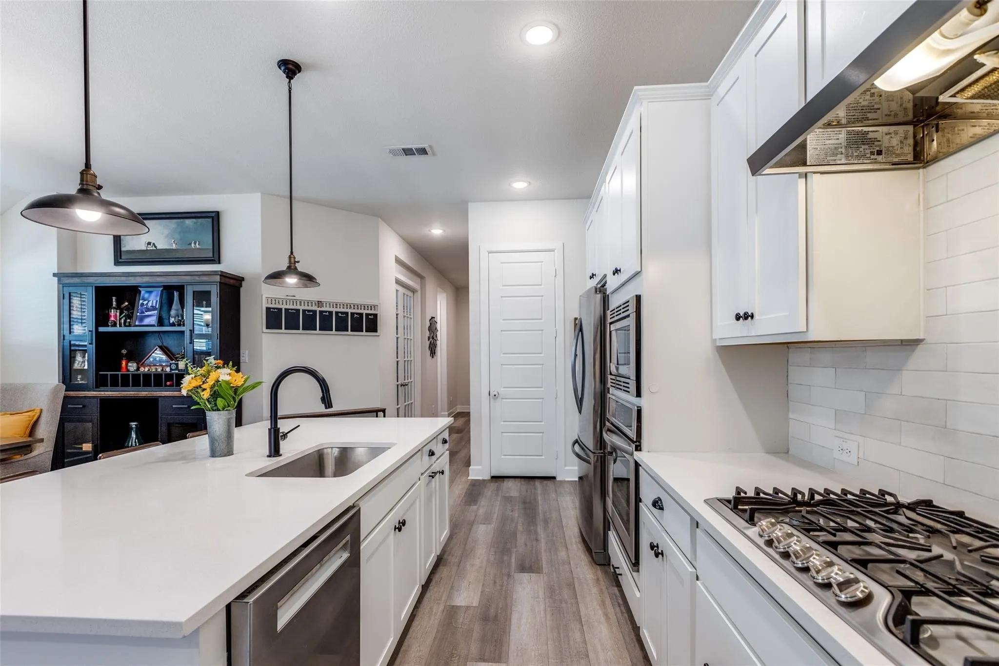 Single Family Residence For Sale in Collin County , 2501 War Admiral Street, Celina, Texas 75009, 4 Bedroom, 3 Bathroom, 2 Garage spaces, 2,252 Sqft, built in 2019, mls#21396071, Real Estate Agent in Celina, Homes For Sale in Collin county, Homes For Sale in Celina, Realtor in Celina Texas, Real Estate Brokerage Independent Realty Texas, Luminita Cordes Realtor