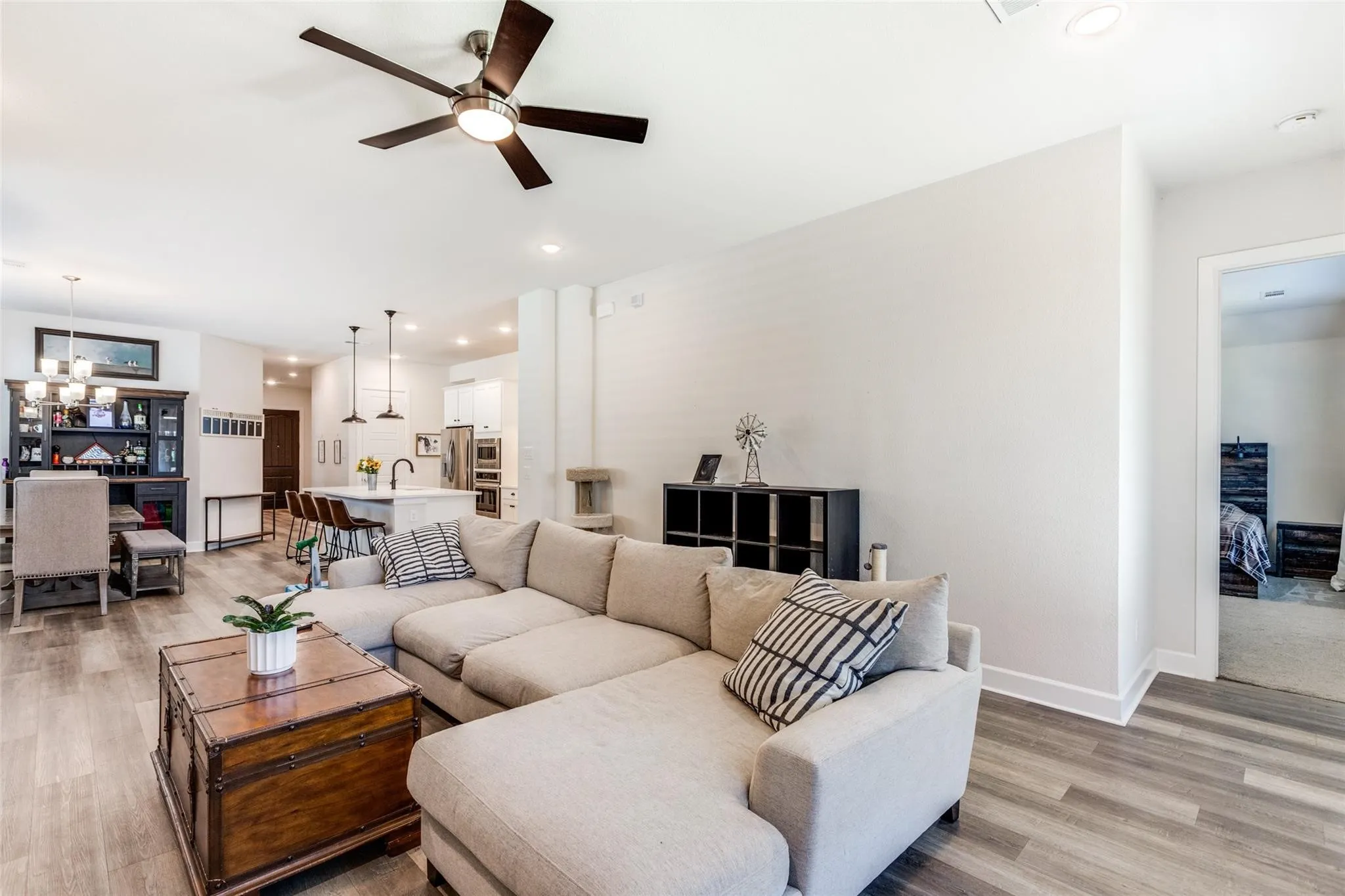 Single Family Residence For Sale in Collin County , 2501 War Admiral Street, Celina, Texas 75009, 4 Bedroom, 3 Bathroom, 2 Garage spaces, 2,252 Sqft, built in 2019, mls#21396071, Real Estate Agent in Celina, Homes For Sale in Collin county, Homes For Sale in Celina, Realtor in Celina Texas, Real Estate Brokerage Independent Realty Texas, Luminita Cordes Realtor