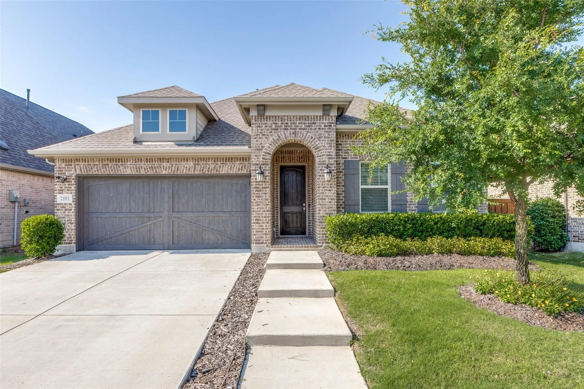 Single Family Residence For Sale in Collin County , 2501 War Admiral Street, Celina, Texas 75009, 4 Bedroom, 3 Bathroom, 2 Garage spaces, 2,252 Sqft, built in 2019, mls#21396071, Real Estate Agent in Celina, Homes For Sale in Collin county, Homes For Sale in Celina, Realtor in Celina Texas, Real Estate Brokerage Independent Realty Texas, Luminita Cordes Realtor