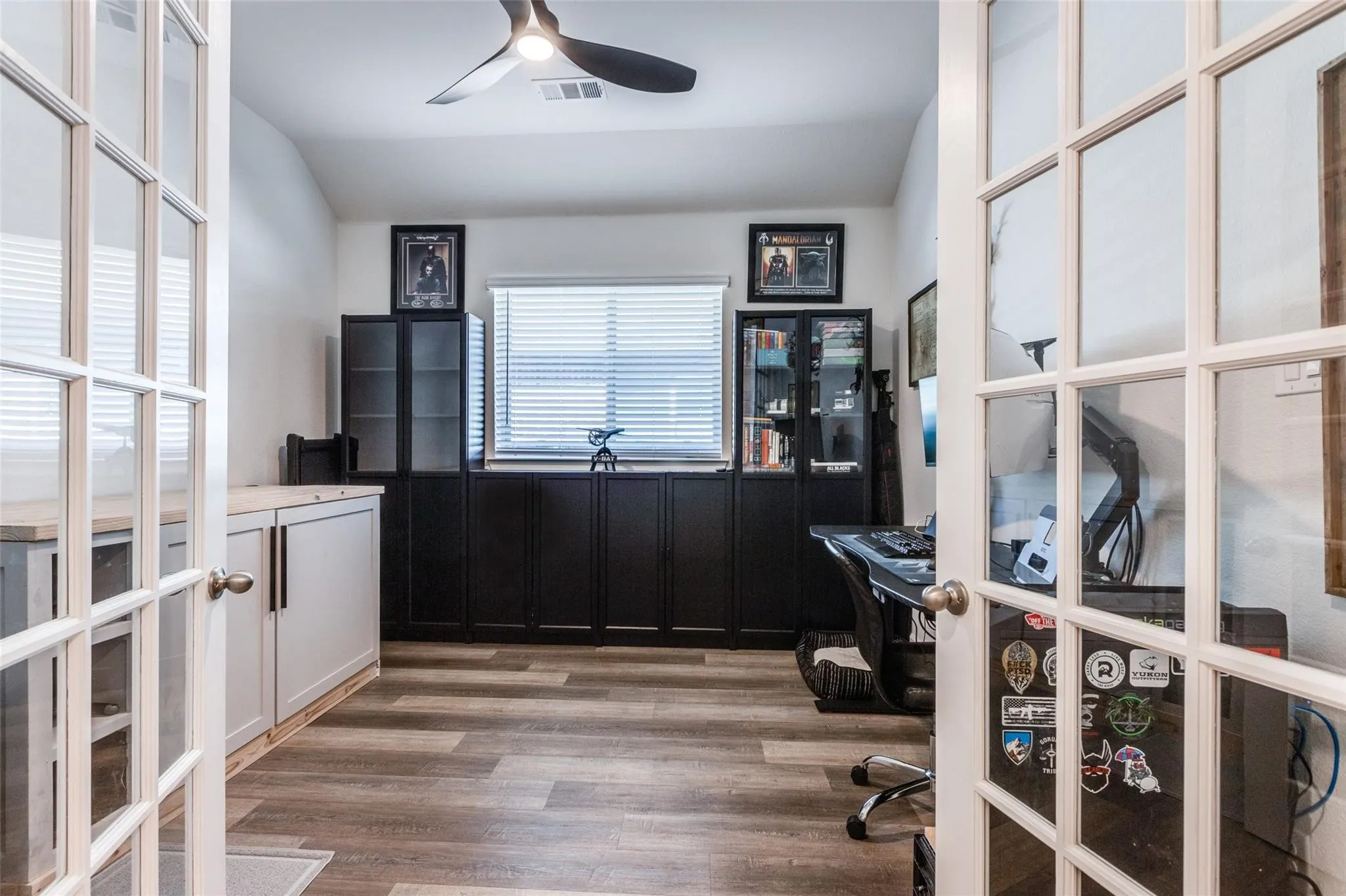 Single Family Residence For Sale in Collin County , 2501 War Admiral Street, Celina, Texas 75009, 4 Bedroom, 3 Bathroom, 2 Garage spaces, 2,252 Sqft, built in 2019, mls#21396071, Real Estate Agent in Celina, Homes For Sale in Collin county, Homes For Sale in Celina, Realtor in Celina Texas, Real Estate Brokerage Independent Realty Texas, Luminita Cordes Realtor