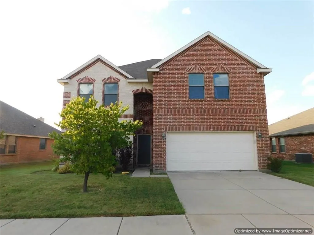 Single Family Residence For Rent