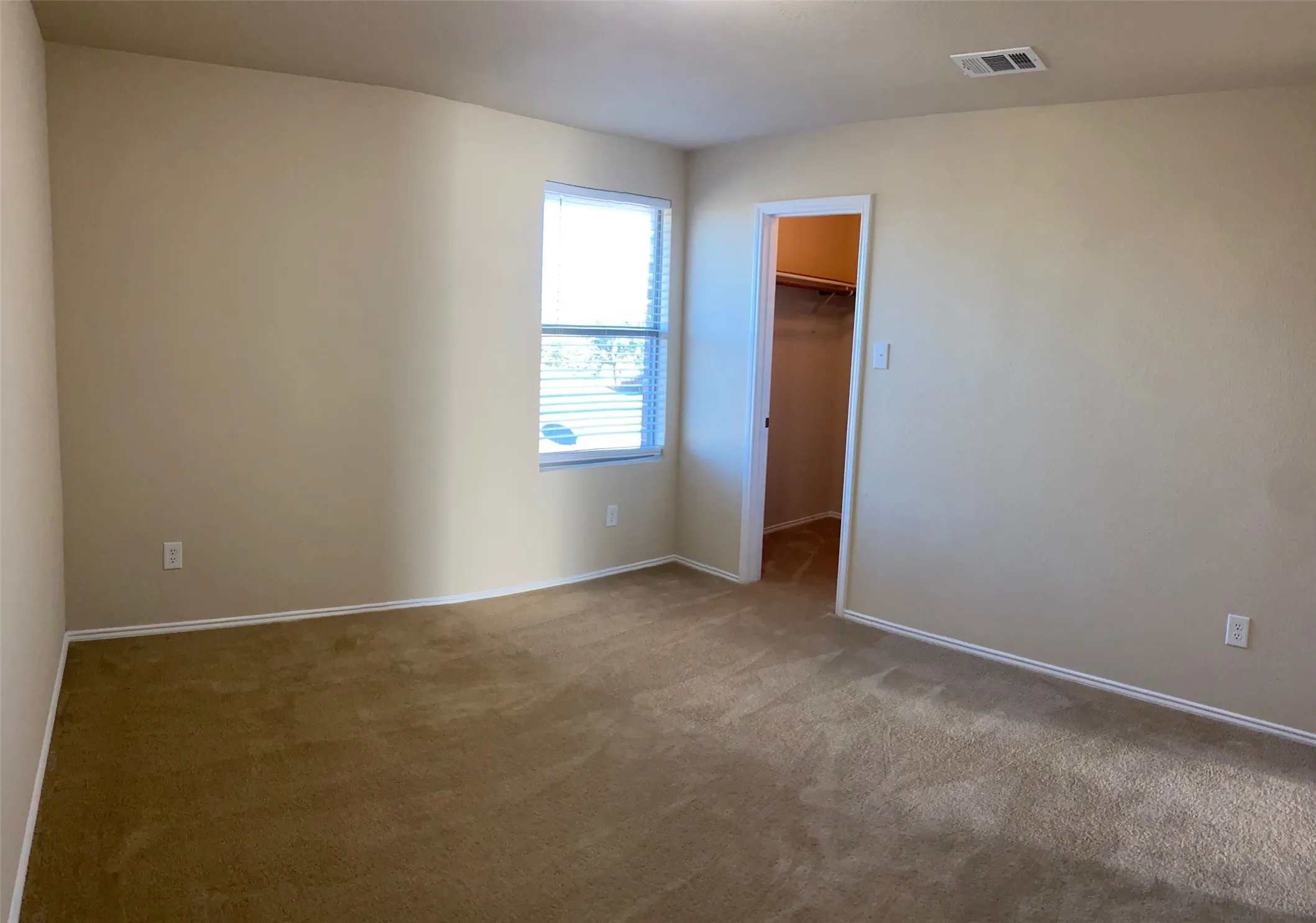 Single Family Residence For Rent in Denton County , 1060 Barrington Drive, Prosper, Texas 75078, 5 Bedroom, 3 Bathroom, 2 Garage spaces, 2,952 Sqft, built in 2010, mls#21403742, Real Estate Agent in Prosper, Homes For Rent in Denton county, Homes For Rent in Prosper, Realtor in Prosper Texas, Real Estate Brokerage Independent Realty Texas, Luminita Cordes Realtor