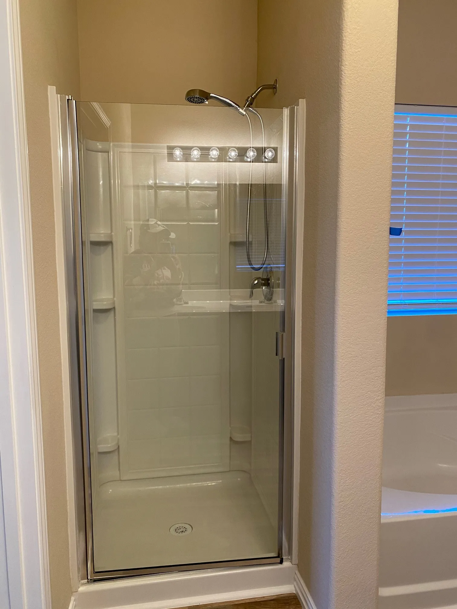 Single Family Residence For Rent in Denton County , 1060 Barrington Drive, Prosper, Texas 75078, 5 Bedroom, 3 Bathroom, 2 Garage spaces, 2,952 Sqft, built in 2010, mls#21403742, Real Estate Agent in Prosper, Homes For Rent in Denton county, Homes For Rent in Prosper, Realtor in Prosper Texas, Real Estate Brokerage Independent Realty Texas, Luminita Cordes Realtor
