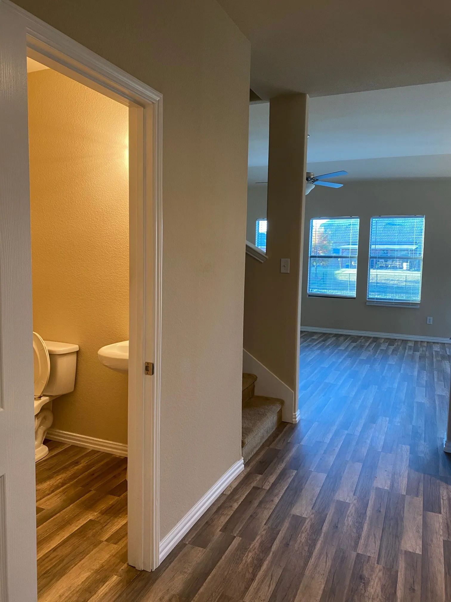 Single Family Residence For Rent in Denton County , 1060 Barrington Drive, Prosper, Texas 75078, 5 Bedroom, 3 Bathroom, 2 Garage spaces, 2,952 Sqft, built in 2010, mls#21403742, Real Estate Agent in Prosper, Homes For Rent in Denton county, Homes For Rent in Prosper, Realtor in Prosper Texas, Real Estate Brokerage Independent Realty Texas, Luminita Cordes Realtor