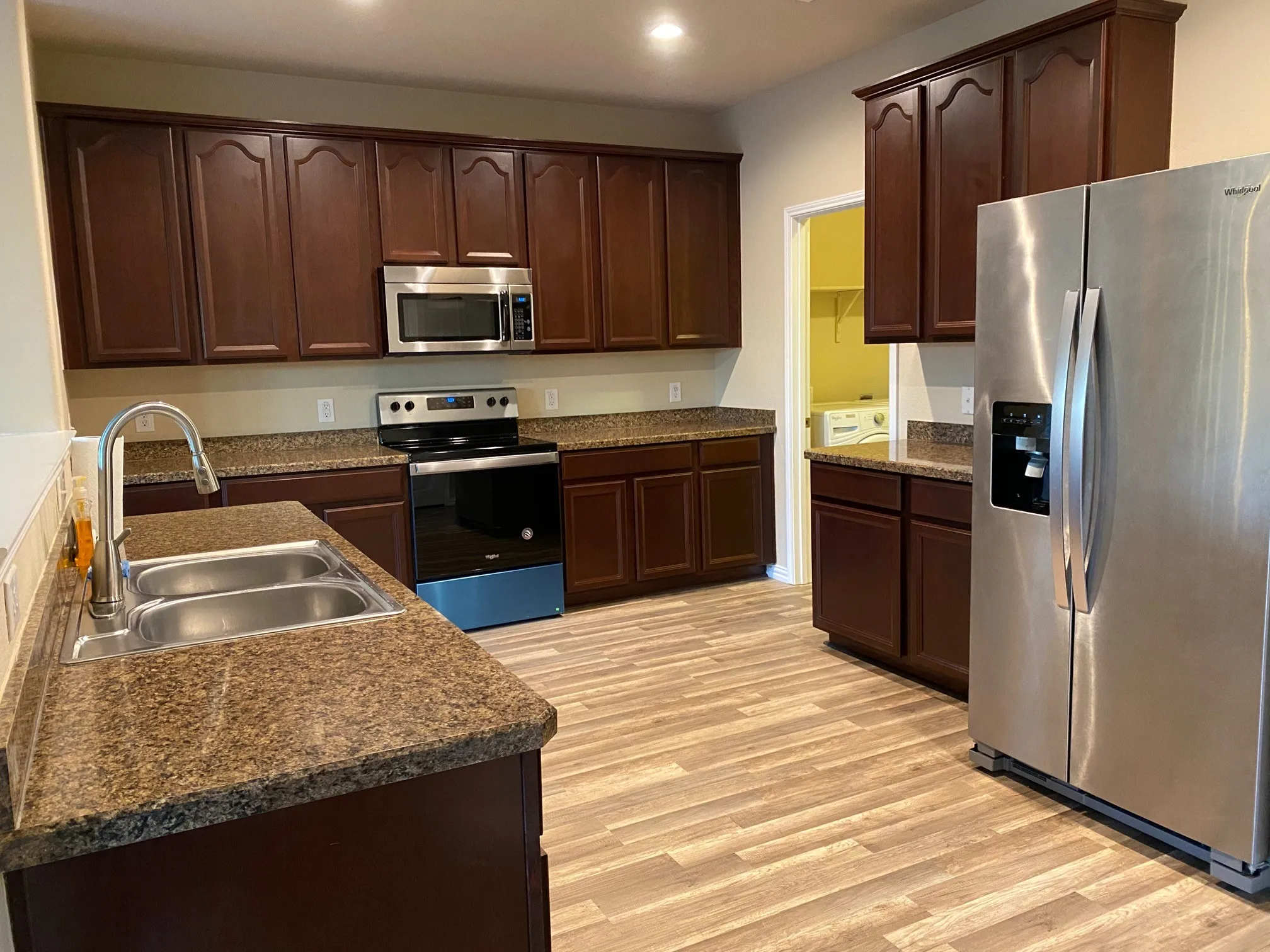 Single Family Residence For Rent in Denton County , 1060 Barrington Drive, Prosper, Texas 75078, 5 Bedroom, 3 Bathroom, 2 Garage spaces, 2,952 Sqft, built in 2010, mls#21403742, Real Estate Agent in Prosper, Homes For Rent in Denton county, Homes For Rent in Prosper, Realtor in Prosper Texas, Real Estate Brokerage Independent Realty Texas, Luminita Cordes Realtor