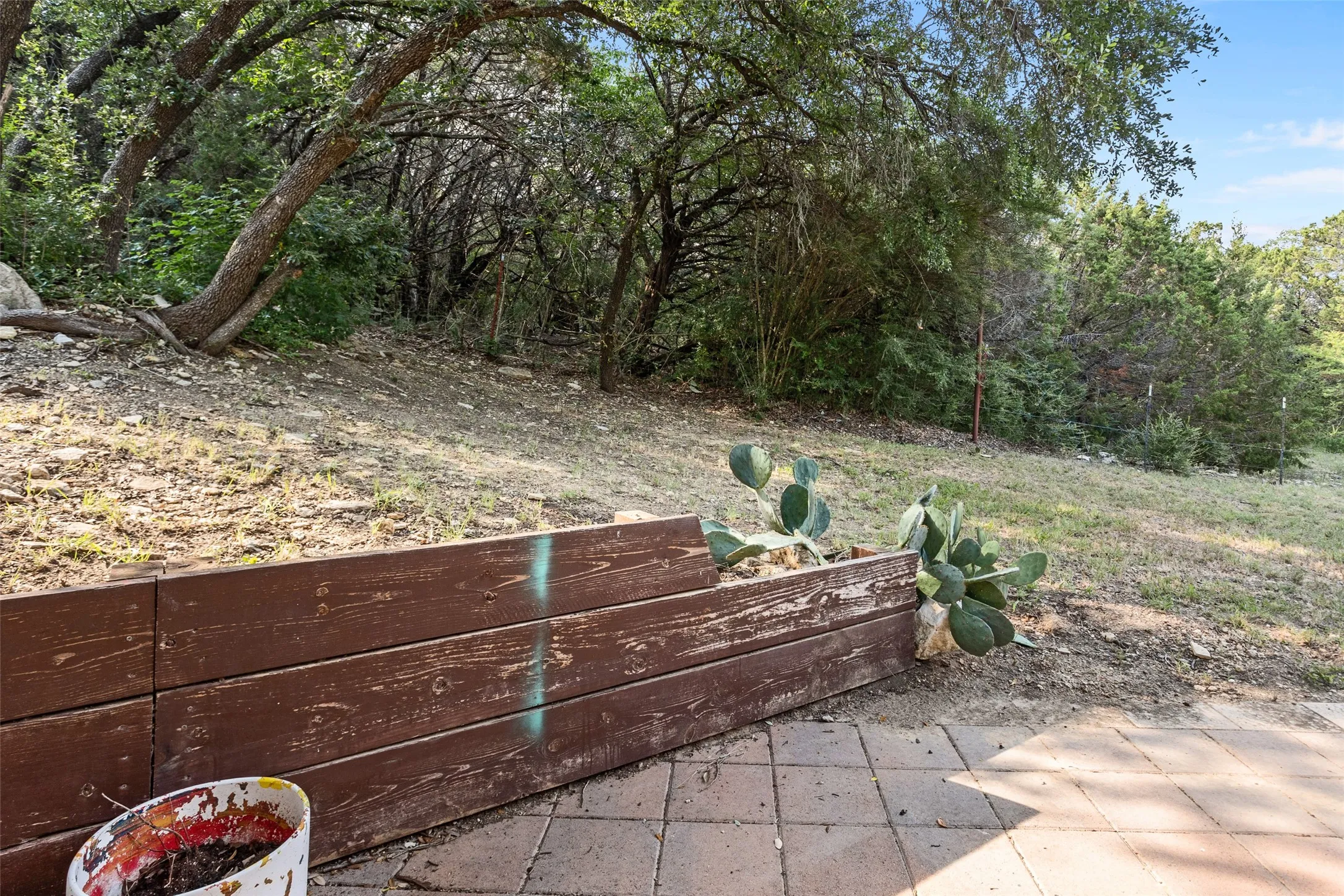 Single Family Residence For Rent in Hood County , 1811 Hidden Valley Road, Granbury, Texas 76049, 2 Bedroom, 1 Bathroom, Garage spaces, 864 Sqft, built in 1979, mls#21403747, Real Estate Agent in Granbury, Homes For Rent in Hood county, Homes For Rent in Granbury, Realtor in Granbury Texas, Real Estate Brokerage Independent Realty Texas, Luminita Cordes Realtor