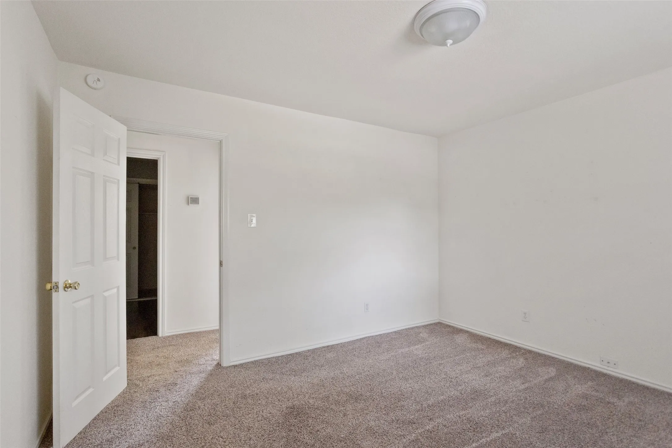 Single Family Residence For Rent in Hood County , 1811 Hidden Valley Road, Granbury, Texas 76049, 2 Bedroom, 1 Bathroom, Garage spaces, 864 Sqft, built in 1979, mls#21403747, Real Estate Agent in Granbury, Homes For Rent in Hood county, Homes For Rent in Granbury, Realtor in Granbury Texas, Real Estate Brokerage Independent Realty Texas, Luminita Cordes Realtor