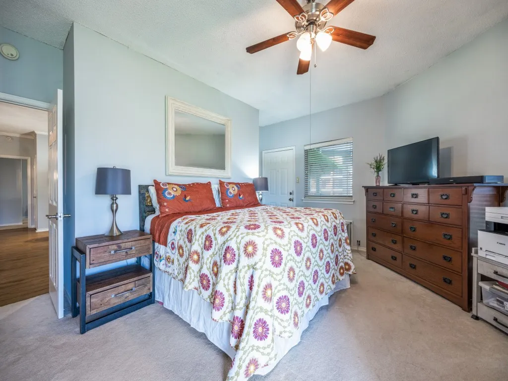Condominium For Rent in Grayson County , 2164 Tanglewood Boulevard A105, Pottsboro, Texas 75076, 2 Bedroom, 3 Bathroom, Garage spaces, 1,251 Sqft, built in 1985, mls#21403734, Real Estate Agent in Pottsboro, Homes For Rent in Grayson county, Homes For Rent in Pottsboro, Realtor in Pottsboro Texas, Real Estate Brokerage Independent Realty Texas, Luminita Cordes Realtor