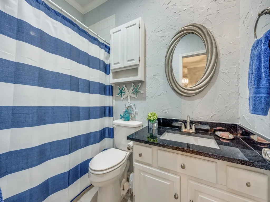 Condominium For Rent in Grayson County , 2164 Tanglewood Boulevard A105, Pottsboro, Texas 75076, 2 Bedroom, 3 Bathroom, Garage spaces, 1,251 Sqft, built in 1985, mls#21403734, Real Estate Agent in Pottsboro, Homes For Rent in Grayson county, Homes For Rent in Pottsboro, Realtor in Pottsboro Texas, Real Estate Brokerage Independent Realty Texas, Luminita Cordes Realtor