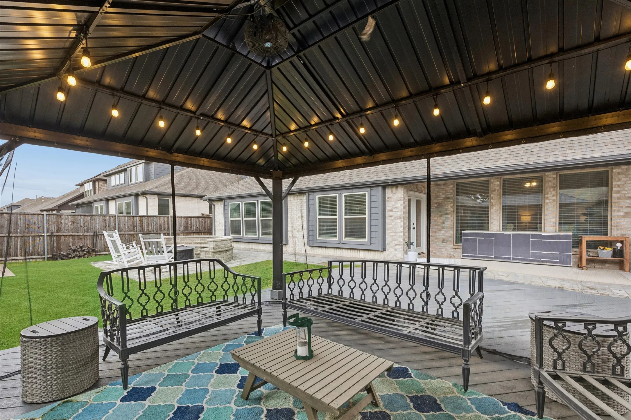Single Family Residence For Sale in Denton County , 716 New Marion Road, Little Elm, Texas 75068, 4 Bedroom, 3 Bathroom, 2 Garage spaces, 2,521 Sqft, built in 2021, mls#21403151, Real Estate Agent in Little Elm, Homes For Sale in Denton county, Homes For Sale in Little Elm, Realtor in Little Elm Texas, Real Estate Brokerage Independent Realty Texas, Luminita Cordes Realtor