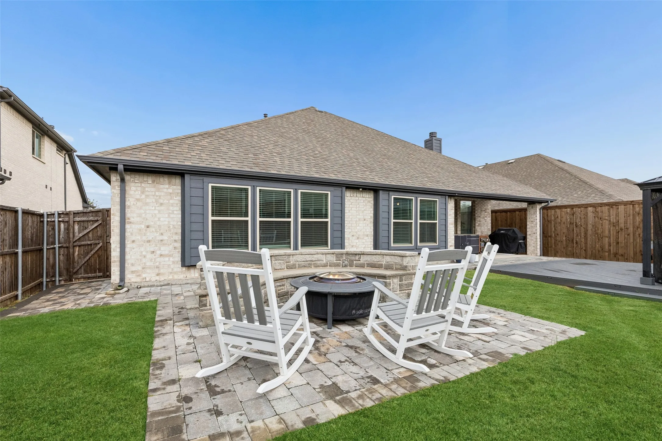 Single Family Residence For Sale in Denton County , 716 New Marion Road, Little Elm, Texas 75068, 4 Bedroom, 3 Bathroom, 2 Garage spaces, 2,521 Sqft, built in 2021, mls#21403151, Real Estate Agent in Little Elm, Homes For Sale in Denton county, Homes For Sale in Little Elm, Realtor in Little Elm Texas, Real Estate Brokerage Independent Realty Texas, Luminita Cordes Realtor