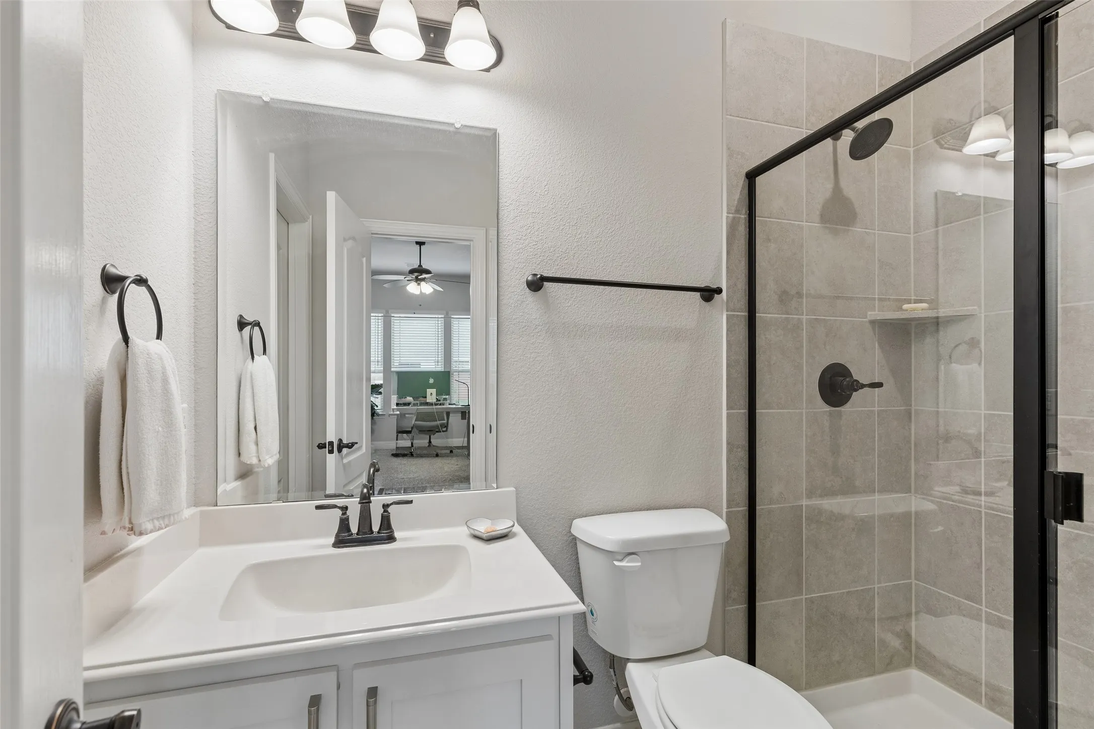 Single Family Residence For Sale in Denton County , 716 New Marion Road, Little Elm, Texas 75068, 4 Bedroom, 3 Bathroom, 2 Garage spaces, 2,521 Sqft, built in 2021, mls#21403151, Real Estate Agent in Little Elm, Homes For Sale in Denton county, Homes For Sale in Little Elm, Realtor in Little Elm Texas, Real Estate Brokerage Independent Realty Texas, Luminita Cordes Realtor