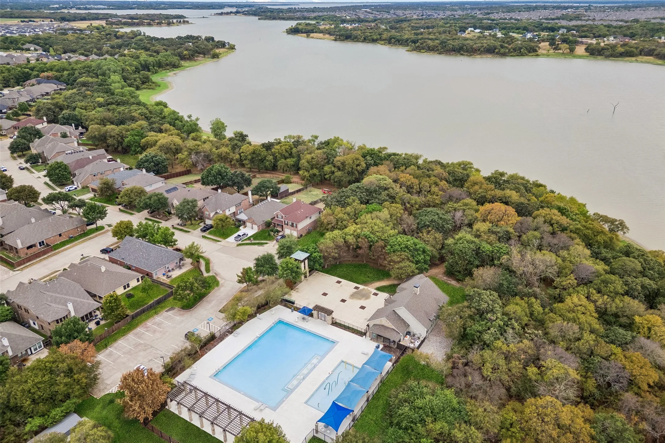 Single Family Residence For Sale in Denton County , 716 New Marion Road, Little Elm, Texas 75068, 4 Bedroom, 3 Bathroom, 2 Garage spaces, 2,521 Sqft, built in 2021, mls#21403151, Real Estate Agent in Little Elm, Homes For Sale in Denton county, Homes For Sale in Little Elm, Realtor in Little Elm Texas, Real Estate Brokerage Independent Realty Texas, Luminita Cordes Realtor