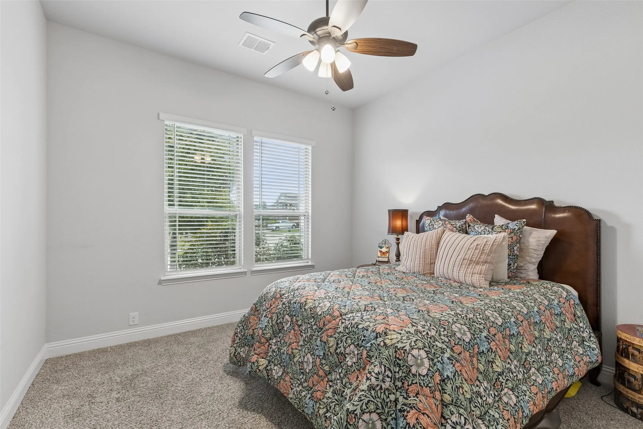 Single Family Residence For Sale in Denton County , 716 New Marion Road, Little Elm, Texas 75068, 4 Bedroom, 3 Bathroom, 2 Garage spaces, 2,521 Sqft, built in 2021, mls#21403151, Real Estate Agent in Little Elm, Homes For Sale in Denton county, Homes For Sale in Little Elm, Realtor in Little Elm Texas, Real Estate Brokerage Independent Realty Texas, Luminita Cordes Realtor