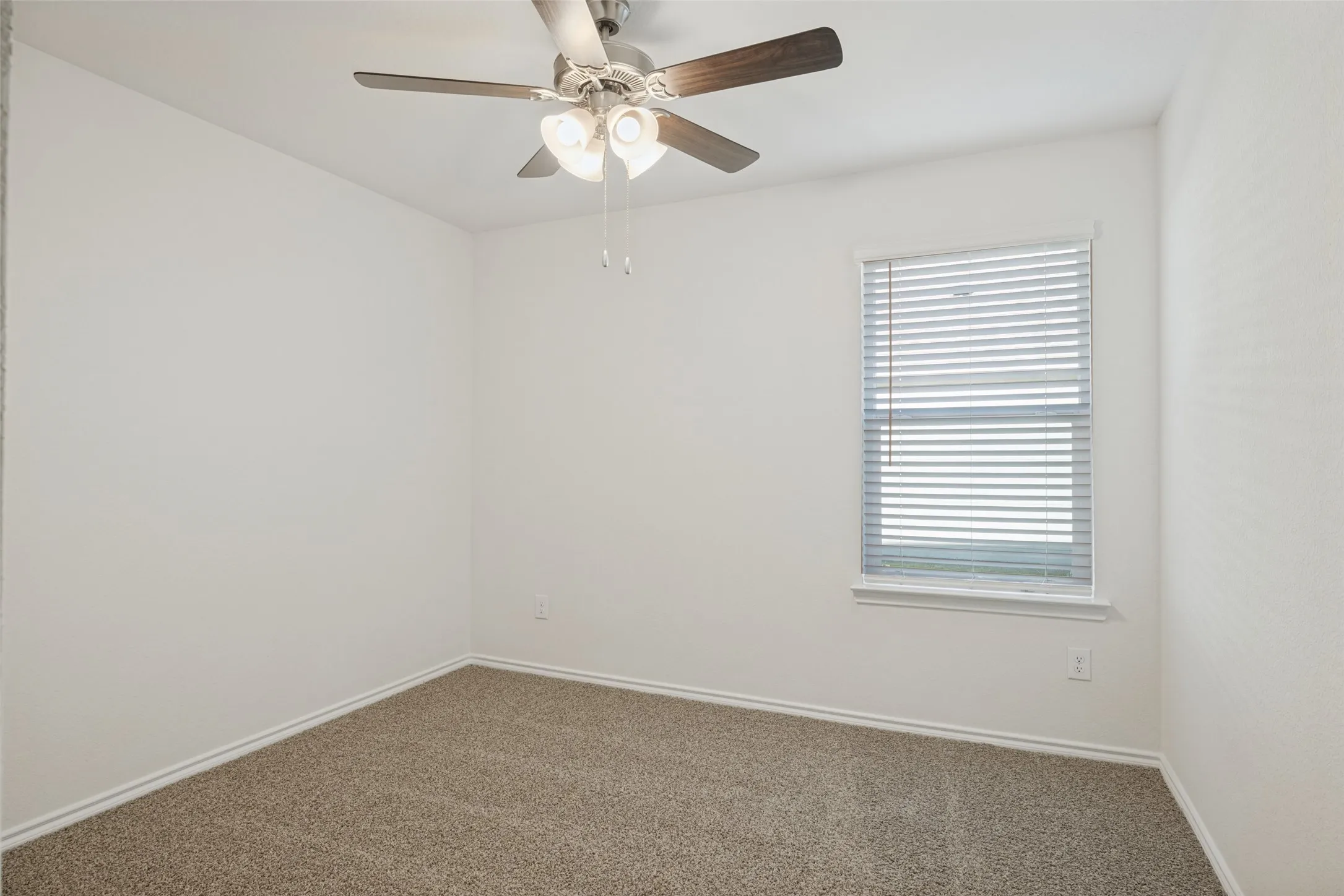 Single Family Residence For Rent in Collin County , 400 Saddle Blanket Drive, Nevada, Texas 75173, 2 Bedroom, 2 Bathroom, 2 Garage spaces, 1,655 Sqft, built in 2026, mls#21403736, Real Estate Agent in Nevada, Homes For Rent in Collin county, Homes For Rent in Nevada, Realtor in Nevada Texas, Real Estate Brokerage Independent Realty Texas, Luminita Cordes Realtor