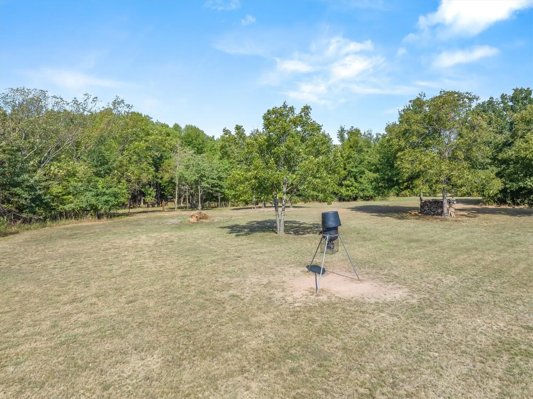 Single Family Residence For Sale in Van Zandt County , 189 VZ County Road 3727, Wills Point, Texas 75169, 1 Bedroom, 1 Bathroom, Garage spaces, 400 Sqft, built in 2023, mls#21393839, Real Estate Agent in Wills Point, Homes For Sale in Van Zandt county, Homes For Sale in Wills Point, Realtor in Wills Point Texas, Real Estate Brokerage Independent Realty Texas, Luminita Cordes Realtor