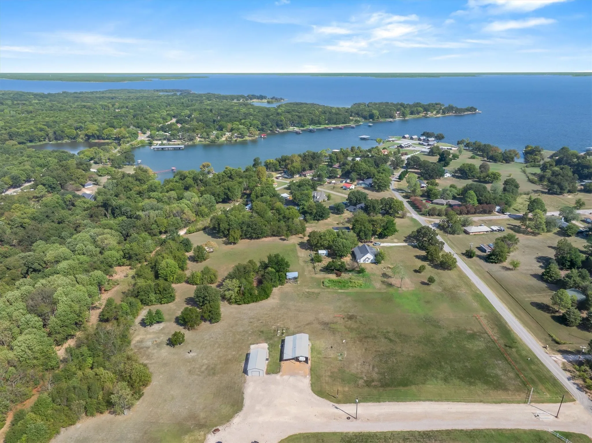 Single Family Residence For Sale in Van Zandt County , 189 VZ County Road 3727, Wills Point, Texas 75169, 1 Bedroom, 1 Bathroom, Garage spaces, 400 Sqft, built in 2023, mls#21393839, Real Estate Agent in Wills Point, Homes For Sale in Van Zandt county, Homes For Sale in Wills Point, Realtor in Wills Point Texas, Real Estate Brokerage Independent Realty Texas, Luminita Cordes Realtor