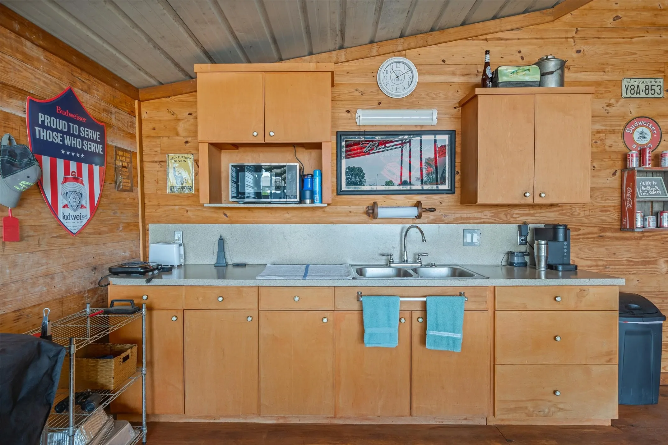 Single Family Residence For Sale in Van Zandt County , 189 VZ County Road 3727, Wills Point, Texas 75169, 1 Bedroom, 1 Bathroom, Garage spaces, 400 Sqft, built in 2023, mls#21393839, Real Estate Agent in Wills Point, Homes For Sale in Van Zandt county, Homes For Sale in Wills Point, Realtor in Wills Point Texas, Real Estate Brokerage Independent Realty Texas, Luminita Cordes Realtor