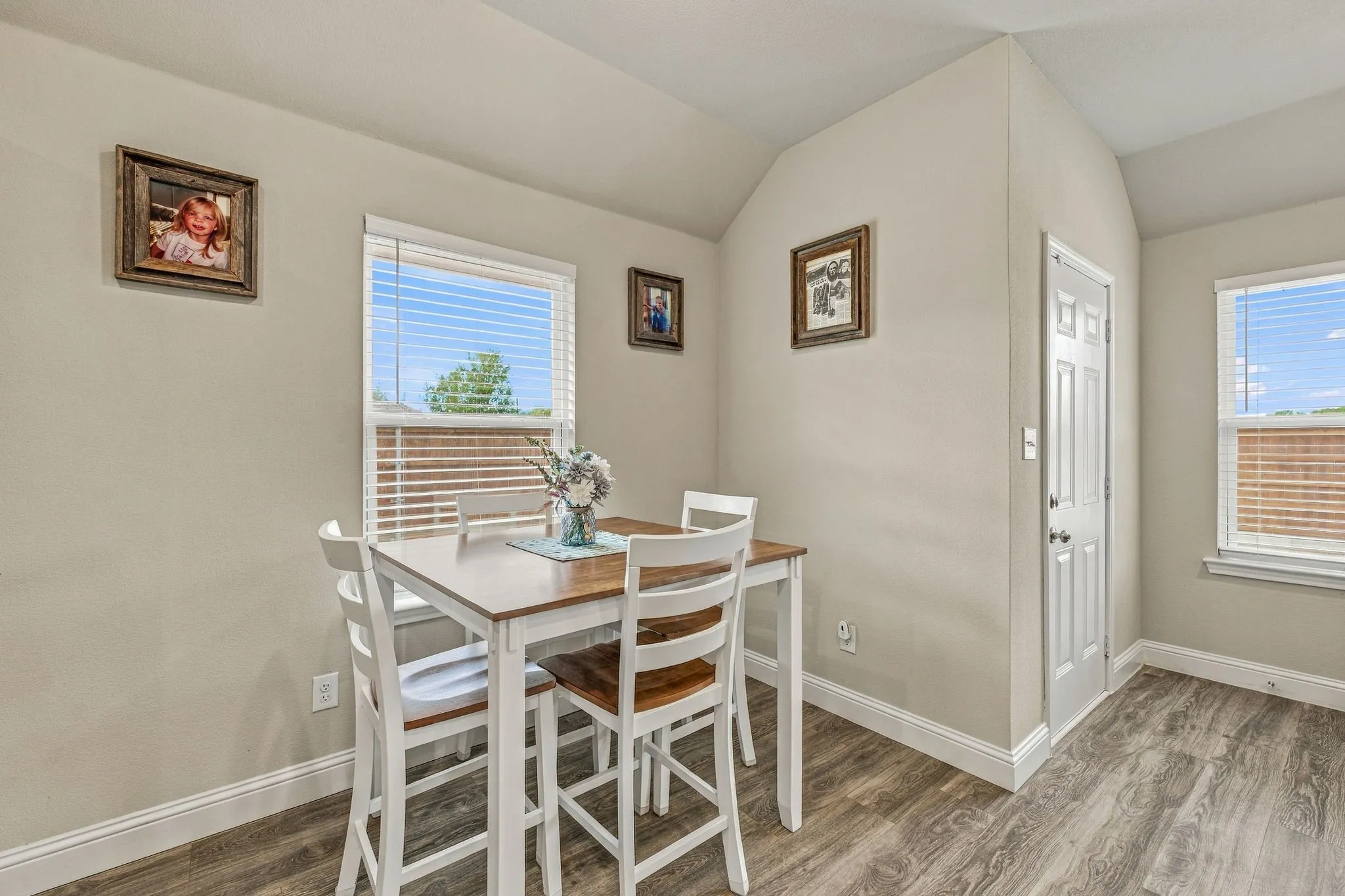 Single Family Residence For Sale in Young County , 1529 Jacqueline Lane, Graham, Texas 76450, 3 Bedroom, 2 Bathroom, 2 Garage spaces, 1,318 Sqft, built in 2024, mls#21403753, Real Estate Agent in Graham, Homes For Sale in Young county, Homes For Sale in Graham, Realtor in Graham Texas, Real Estate Brokerage Independent Realty Texas, Luminita Cordes Realtor
