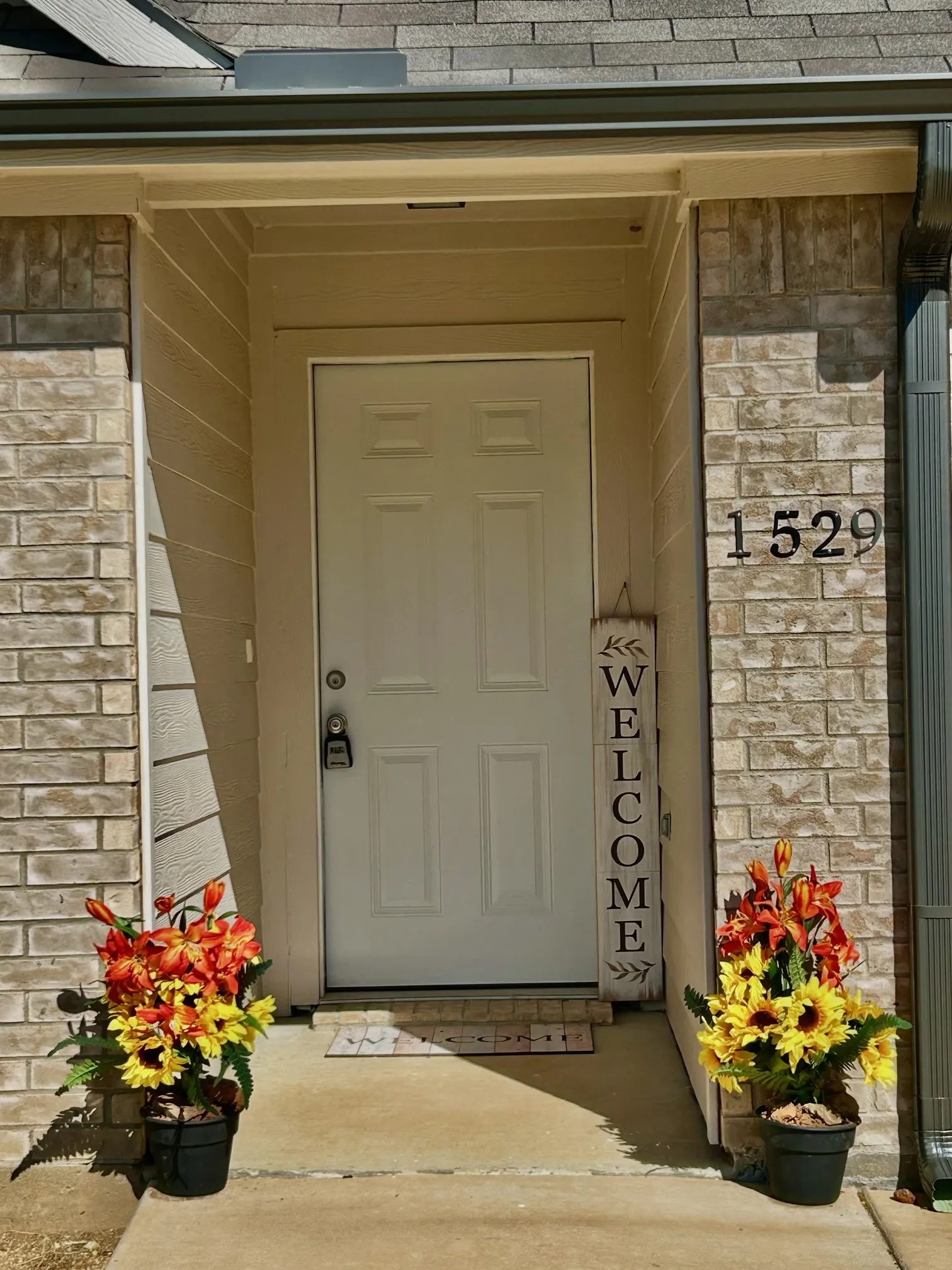 Single Family Residence For Sale in Young County , 1529 Jacqueline Lane, Graham, Texas 76450, 3 Bedroom, 2 Bathroom, 2 Garage spaces, 1,318 Sqft, built in 2024, mls#21403753, Real Estate Agent in Graham, Homes For Sale in Young county, Homes For Sale in Graham, Realtor in Graham Texas, Real Estate Brokerage Independent Realty Texas, Luminita Cordes Realtor