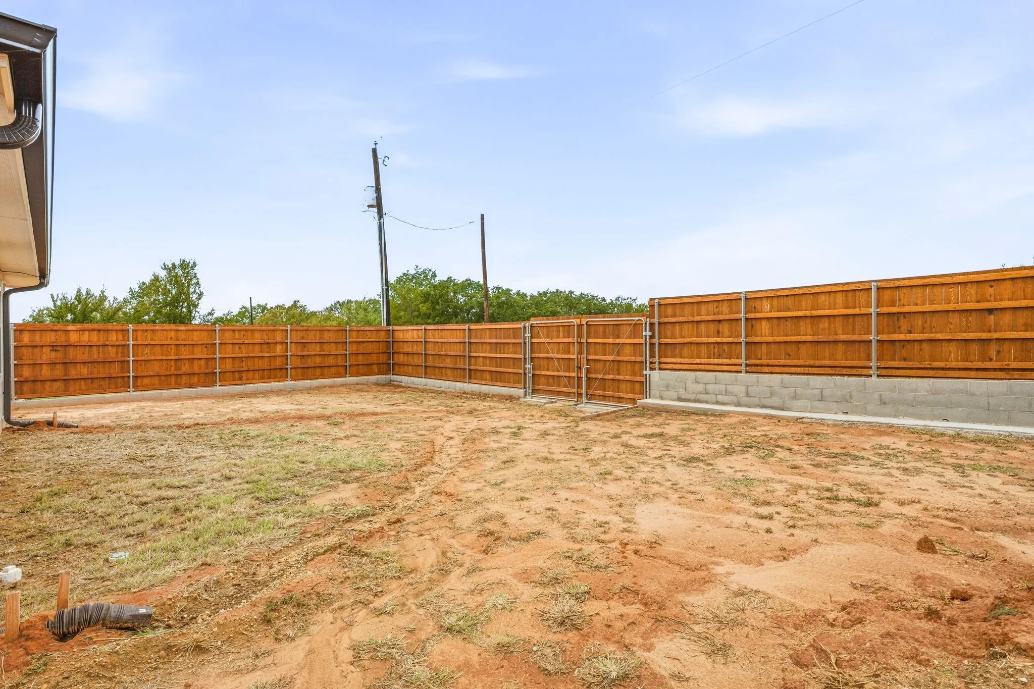 Single Family Residence For Sale in Young County , 1529 Jacqueline Lane, Graham, Texas 76450, 3 Bedroom, 2 Bathroom, 2 Garage spaces, 1,318 Sqft, built in 2024, mls#21403753, Real Estate Agent in Graham, Homes For Sale in Young county, Homes For Sale in Graham, Realtor in Graham Texas, Real Estate Brokerage Independent Realty Texas, Luminita Cordes Realtor