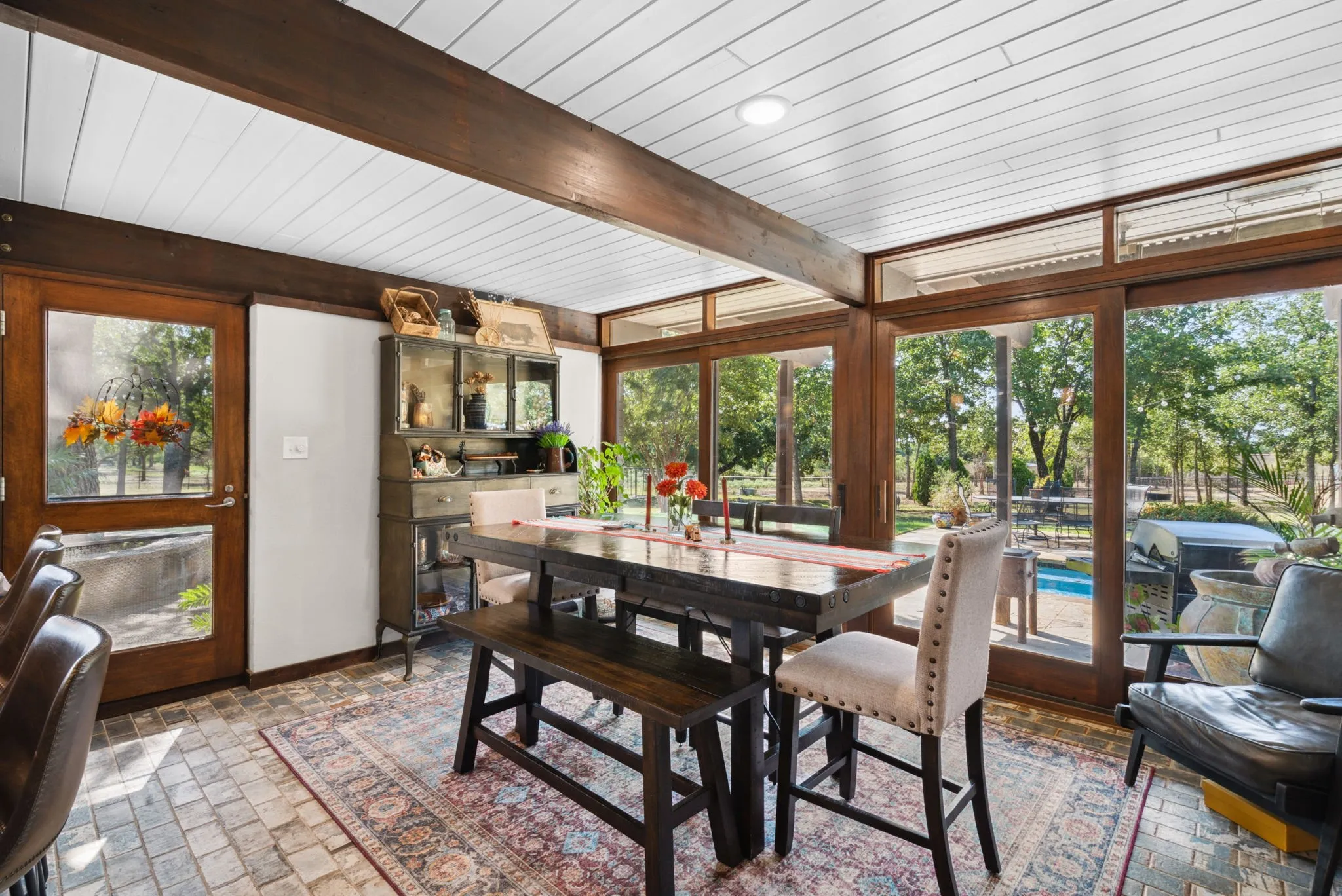 Farm For Sale in Parker County , 2710 Advance Road, Weatherford, Texas 76088, 3 Bedroom, 4 Bathroom, Garage spaces, 3,696 Sqft, built in 1987, mls#21403755, Real Estate Agent in Weatherford, Homes For Sale in Parker county, Homes For Sale in Weatherford, Realtor in Weatherford Texas, Real Estate Brokerage Independent Realty Texas, Luminita Cordes Realtor