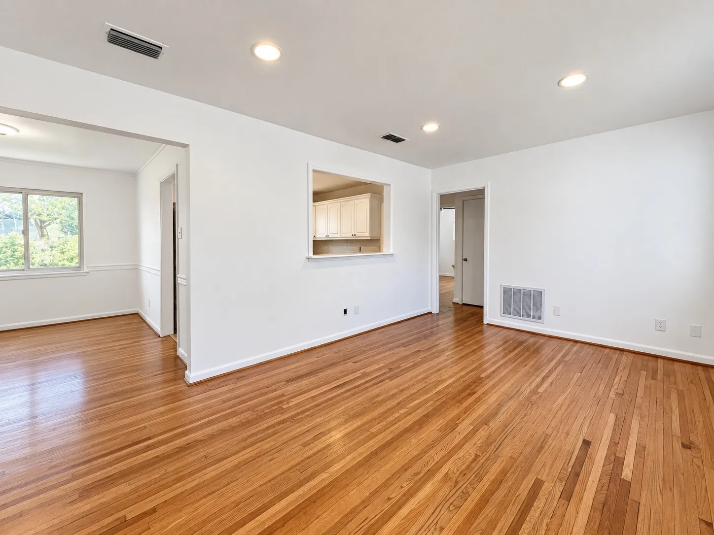 Photos taken before current tenant moved in. Occupied thru 10-15-2026