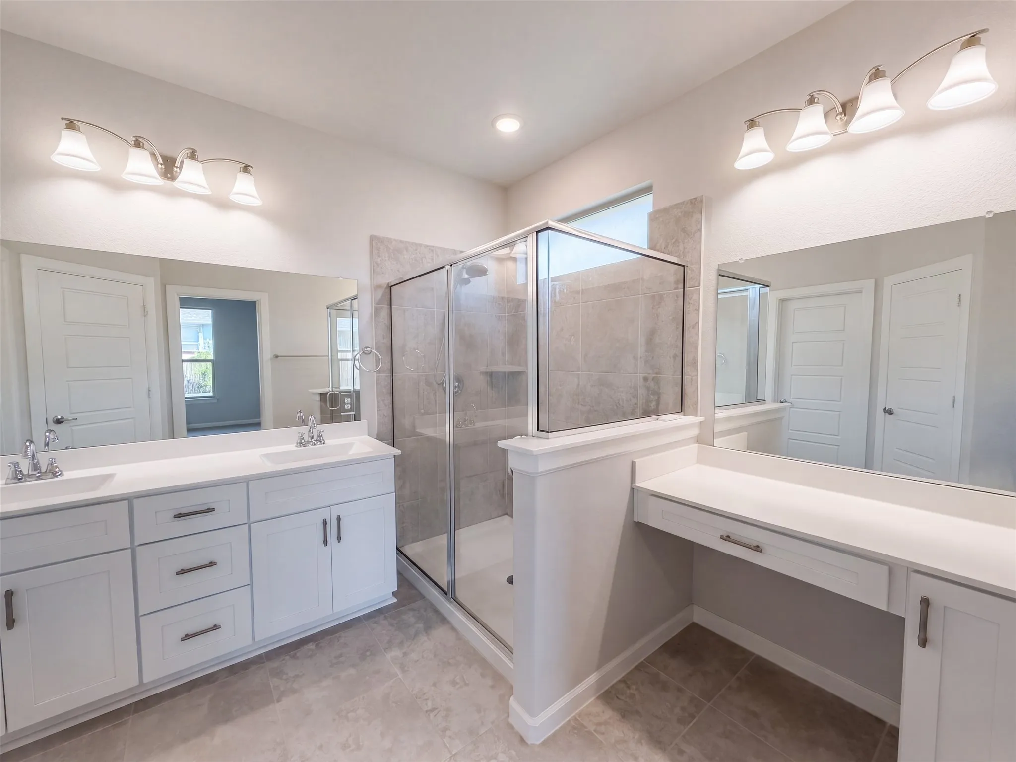 Single Family Residence For Sale in Tarrant County , 5417 Highview Court, Haltom City, Texas 76137, 4 Bedroom, 2 Bathroom, 2 Garage spaces, 2,478 Sqft, built in 2020, mls#21400434, Real Estate Agent in Haltom City, Homes For Sale in Tarrant county, Homes For Sale in Haltom City, Realtor in Haltom City Texas, Real Estate Brokerage Independent Realty Texas, Luminita Cordes Realtor