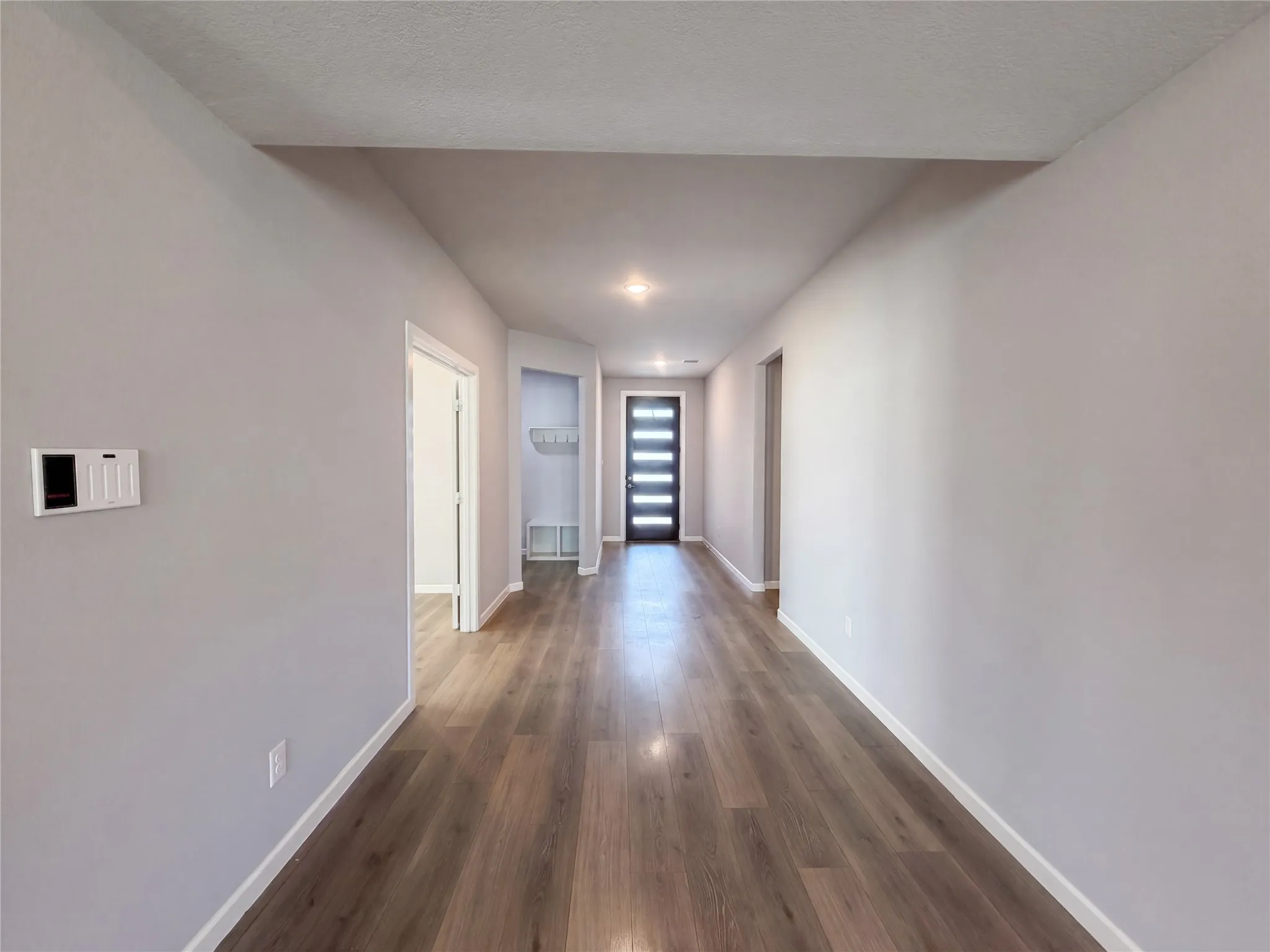 Single Family Residence For Sale in Tarrant County , 5417 Highview Court, Haltom City, Texas 76137, 4 Bedroom, 2 Bathroom, 2 Garage spaces, 2,478 Sqft, built in 2020, mls#21400434, Real Estate Agent in Haltom City, Homes For Sale in Tarrant county, Homes For Sale in Haltom City, Realtor in Haltom City Texas, Real Estate Brokerage Independent Realty Texas, Luminita Cordes Realtor