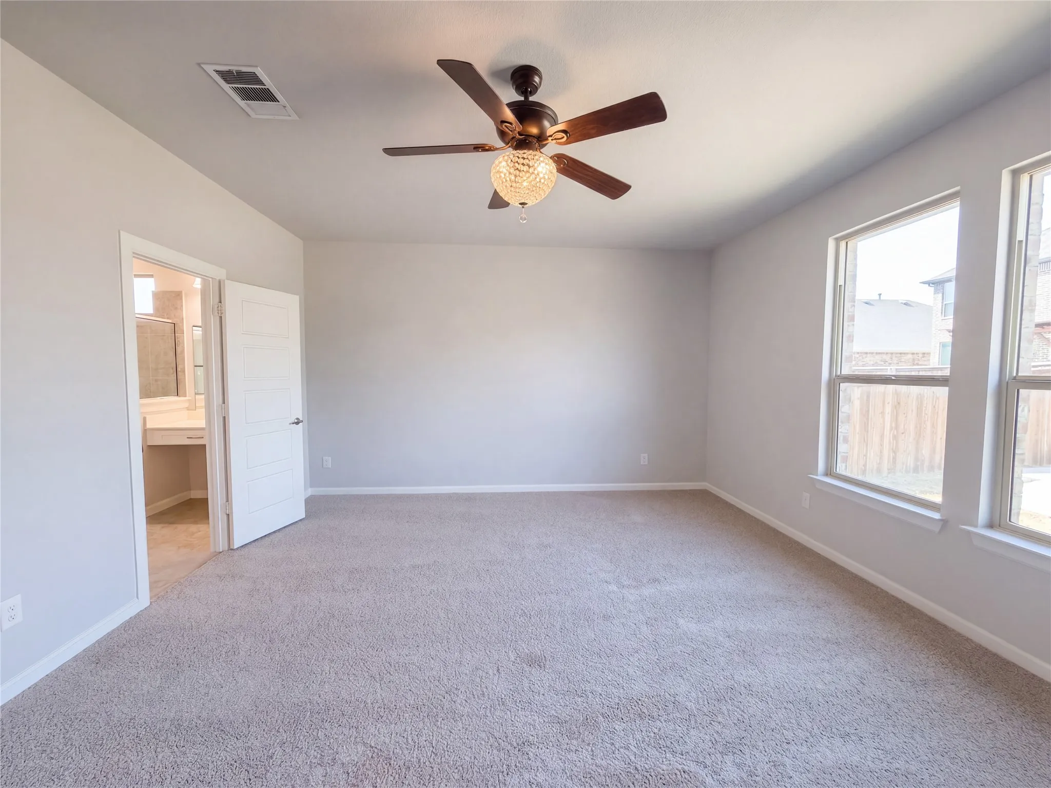 Single Family Residence For Sale in Tarrant County , 5417 Highview Court, Haltom City, Texas 76137, 4 Bedroom, 2 Bathroom, 2 Garage spaces, 2,478 Sqft, built in 2020, mls#21400434, Real Estate Agent in Haltom City, Homes For Sale in Tarrant county, Homes For Sale in Haltom City, Realtor in Haltom City Texas, Real Estate Brokerage Independent Realty Texas, Luminita Cordes Realtor