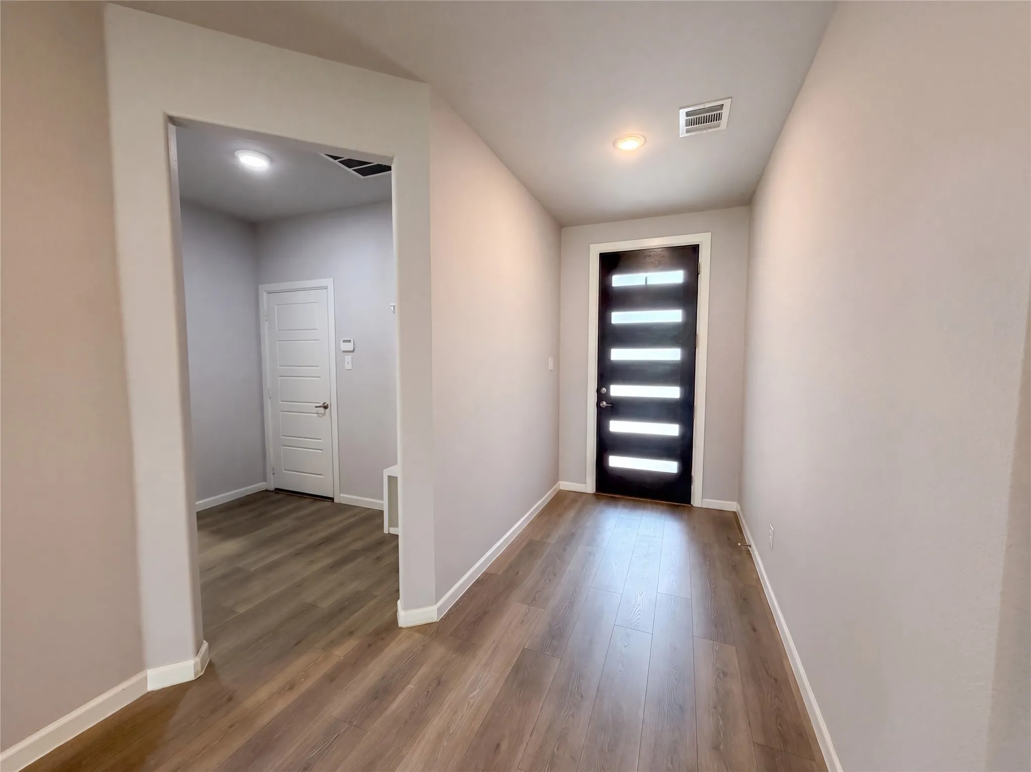 Single Family Residence For Sale in Tarrant County , 5417 Highview Court, Haltom City, Texas 76137, 4 Bedroom, 2 Bathroom, 2 Garage spaces, 2,478 Sqft, built in 2020, mls#21400434, Real Estate Agent in Haltom City, Homes For Sale in Tarrant county, Homes For Sale in Haltom City, Realtor in Haltom City Texas, Real Estate Brokerage Independent Realty Texas, Luminita Cordes Realtor