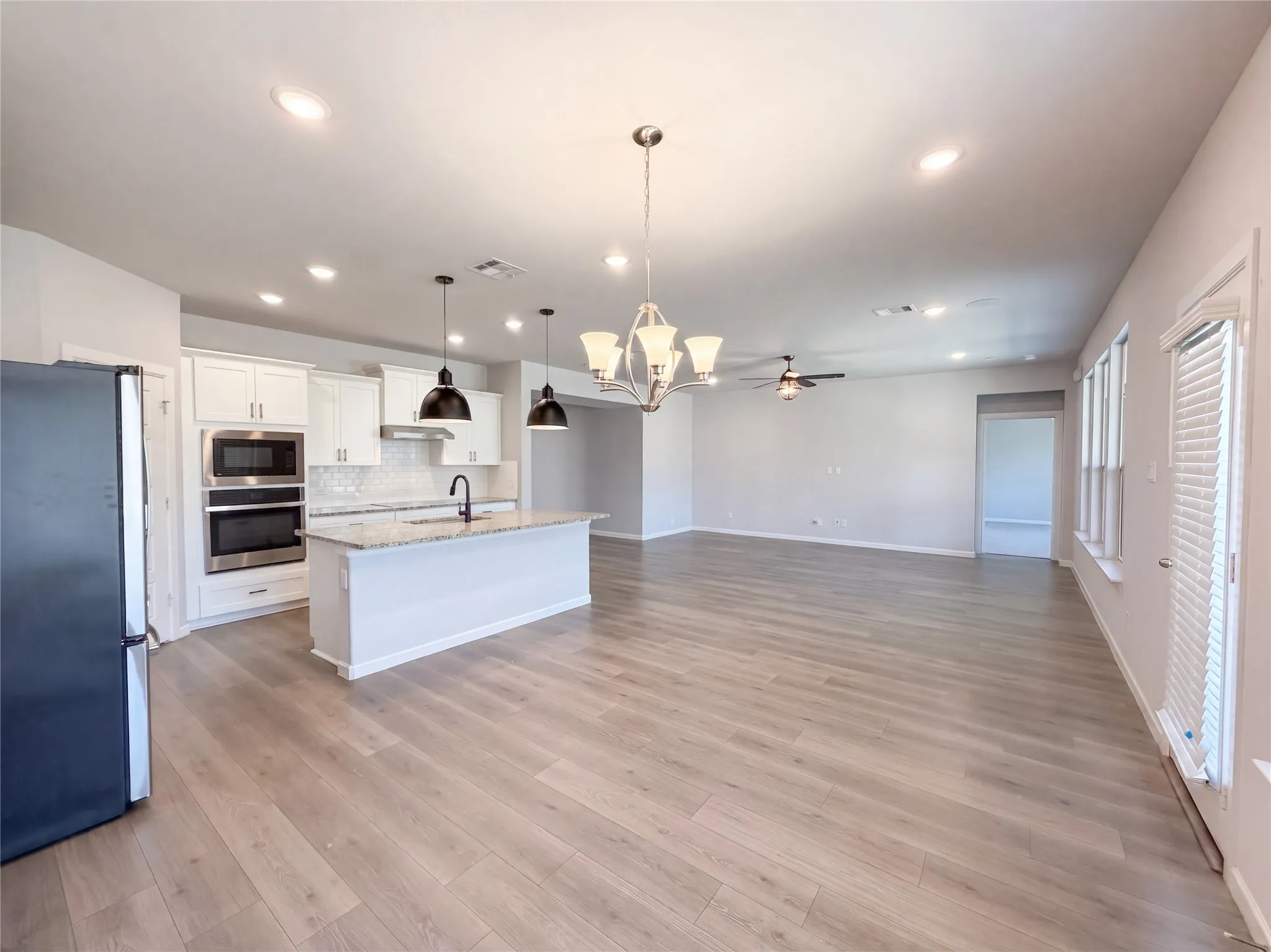 Single Family Residence For Sale in Tarrant County , 5417 Highview Court, Haltom City, Texas 76137, 4 Bedroom, 2 Bathroom, 2 Garage spaces, 2,478 Sqft, built in 2020, mls#21400434, Real Estate Agent in Haltom City, Homes For Sale in Tarrant county, Homes For Sale in Haltom City, Realtor in Haltom City Texas, Real Estate Brokerage Independent Realty Texas, Luminita Cordes Realtor