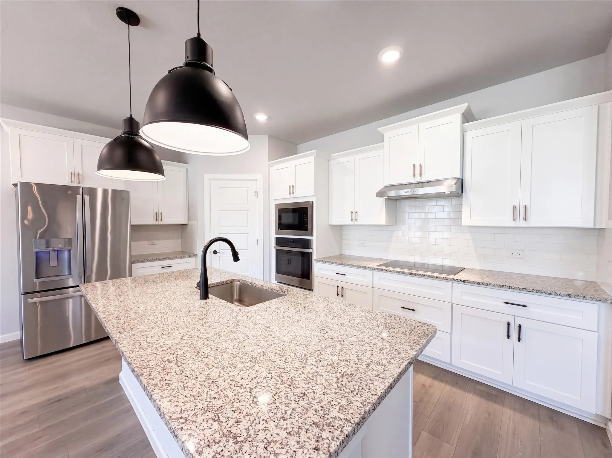 Single Family Residence For Sale in Tarrant County , 5417 Highview Court, Haltom City, Texas 76137, 4 Bedroom, 2 Bathroom, 2 Garage spaces, 2,478 Sqft, built in 2020, mls#21400434, Real Estate Agent in Haltom City, Homes For Sale in Tarrant county, Homes For Sale in Haltom City, Realtor in Haltom City Texas, Real Estate Brokerage Independent Realty Texas, Luminita Cordes Realtor