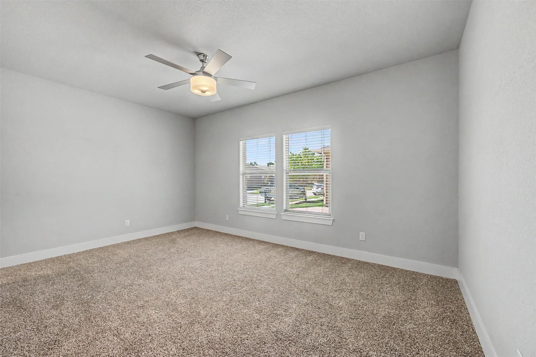 Duplex For Rent in Parker County , 221 Stewart Bend Court, Azle, Texas 76020, 3 Bedroom, 2 Bathroom, 1 Garage spaces, 2,512 Sqft, built in 2016, mls#21403719, Real Estate Agent in Azle, Homes For Rent in Parker county, Homes For Rent in Azle, Realtor in Azle Texas, Real Estate Brokerage Independent Realty Texas, Luminita Cordes Realtor