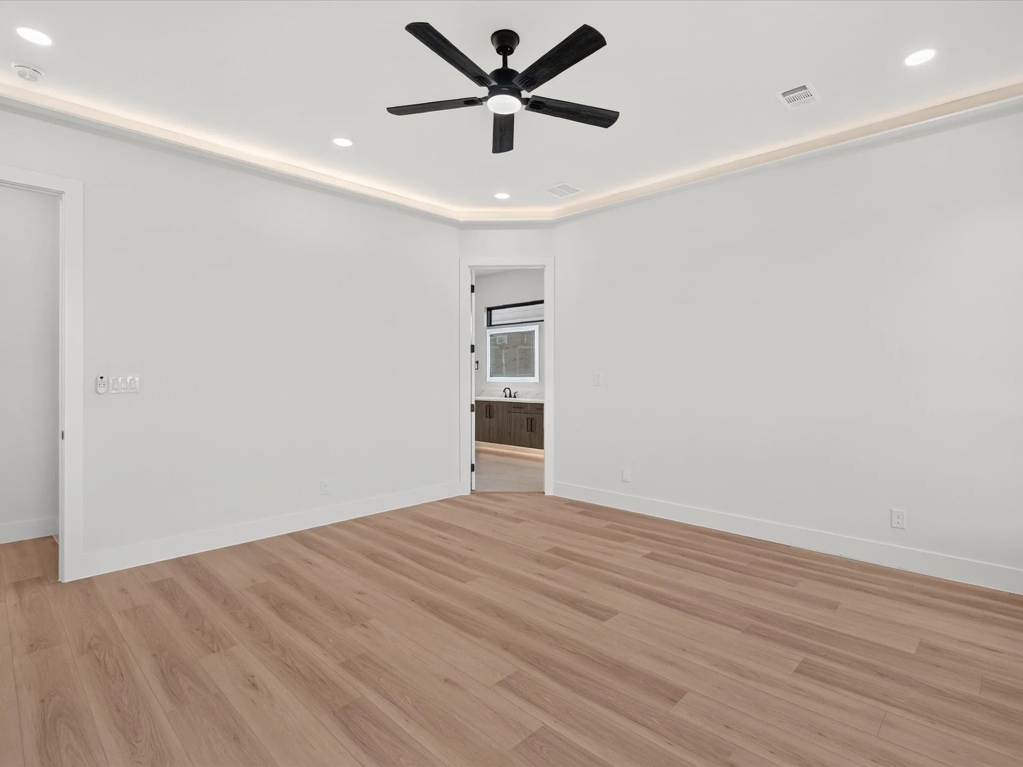 Single Family Residence For Rent in Grayson County , 2012 Nichole Boulevard, Pottsboro, Texas 75076, 4 Bedroom, 4 Bathroom, 2 Garage spaces, 2,902 Sqft, built in 2026, mls#21403740, Real Estate Agent in Pottsboro, Homes For Rent in Grayson county, Homes For Rent in Pottsboro, Realtor in Pottsboro Texas, Real Estate Brokerage Independent Realty Texas, Luminita Cordes Realtor