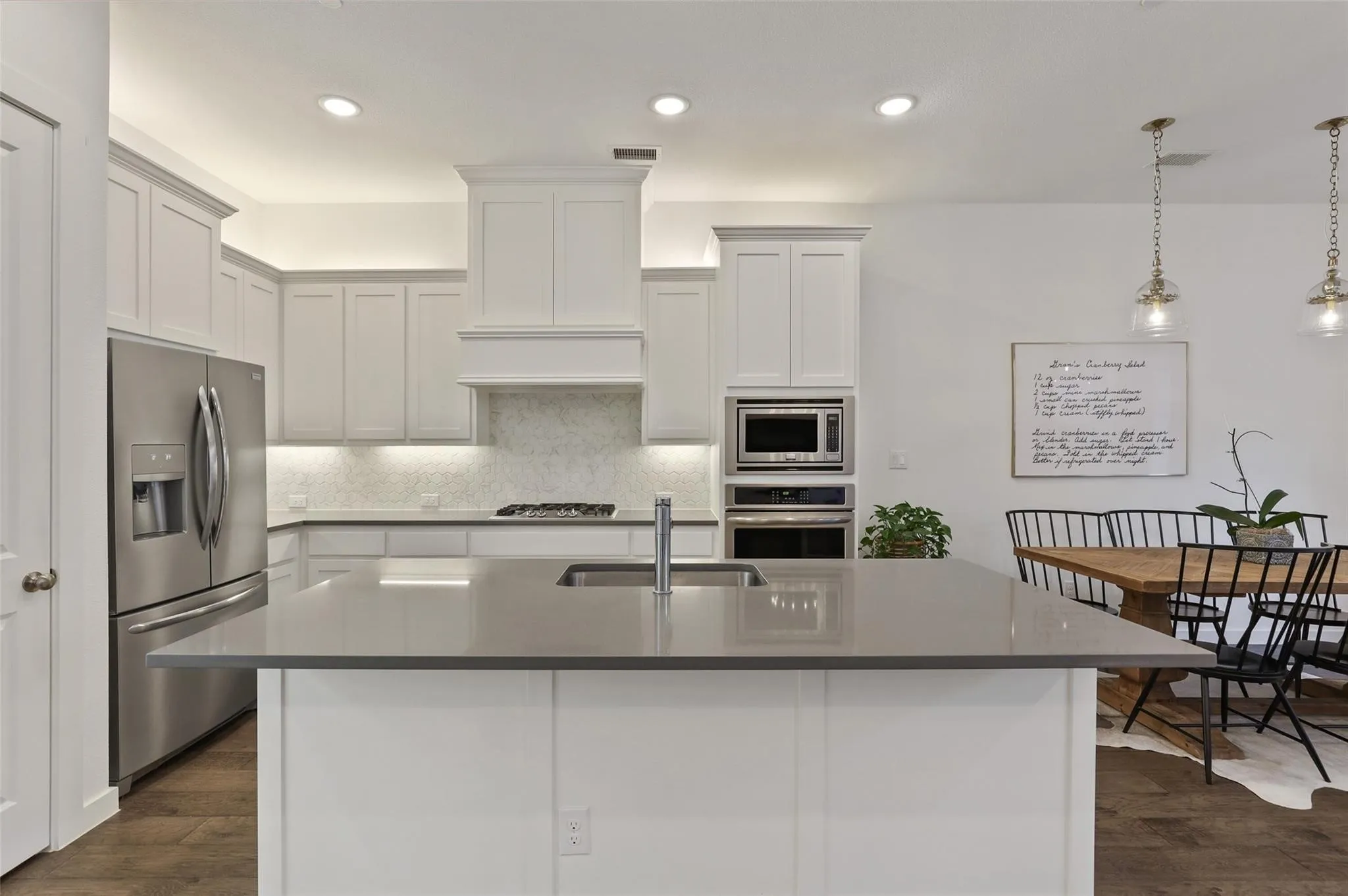 Single Family Residence For Rent in Collin County , 924 Marian Drive, Allen, Texas 75013, 2 Bedroom, 3 Bathroom, 2 Garage spaces, 1,722 Sqft, built in 2017, mls#21403768, Real Estate Agent in Allen, Homes For Rent in Collin county, Homes For Rent in Allen, Realtor in Allen Texas, Real Estate Brokerage Independent Realty Texas, Luminita Cordes Realtor
