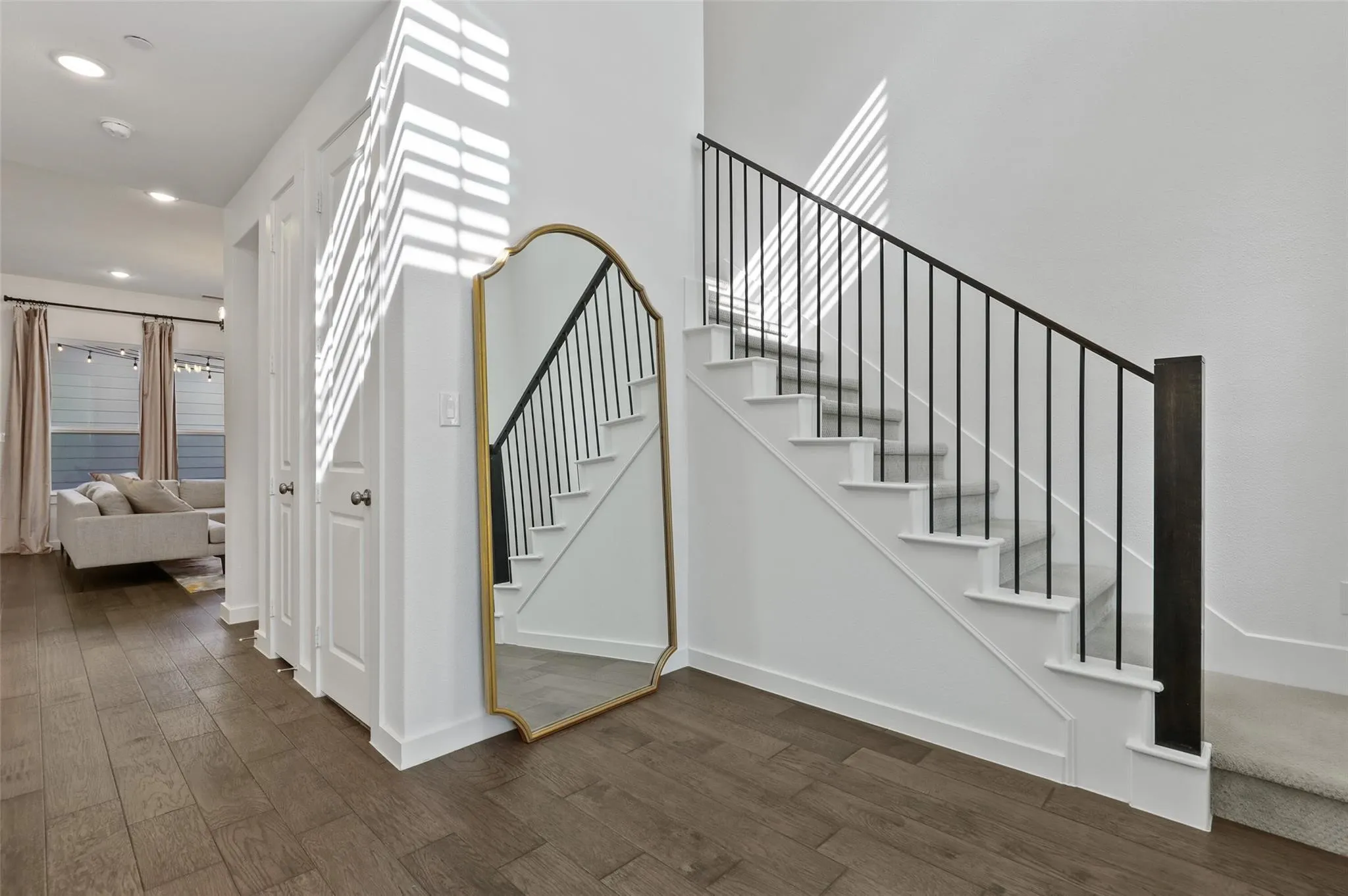 Single Family Residence For Rent in Collin County , 924 Marian Drive, Allen, Texas 75013, 2 Bedroom, 3 Bathroom, 2 Garage spaces, 1,722 Sqft, built in 2017, mls#21403768, Real Estate Agent in Allen, Homes For Rent in Collin county, Homes For Rent in Allen, Realtor in Allen Texas, Real Estate Brokerage Independent Realty Texas, Luminita Cordes Realtor