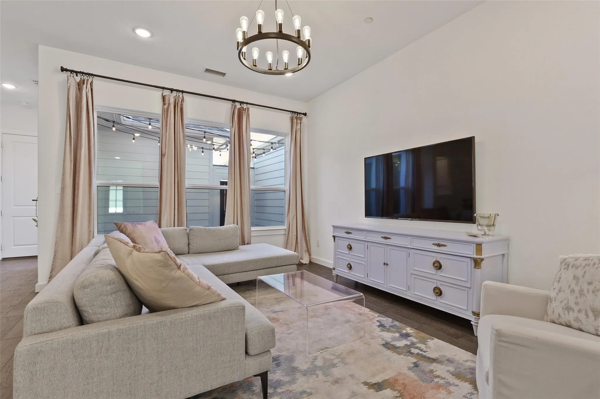 Single Family Residence For Rent in Collin County , 924 Marian Drive, Allen, Texas 75013, 2 Bedroom, 3 Bathroom, 2 Garage spaces, 1,722 Sqft, built in 2017, mls#21403768, Real Estate Agent in Allen, Homes For Rent in Collin county, Homes For Rent in Allen, Realtor in Allen Texas, Real Estate Brokerage Independent Realty Texas, Luminita Cordes Realtor