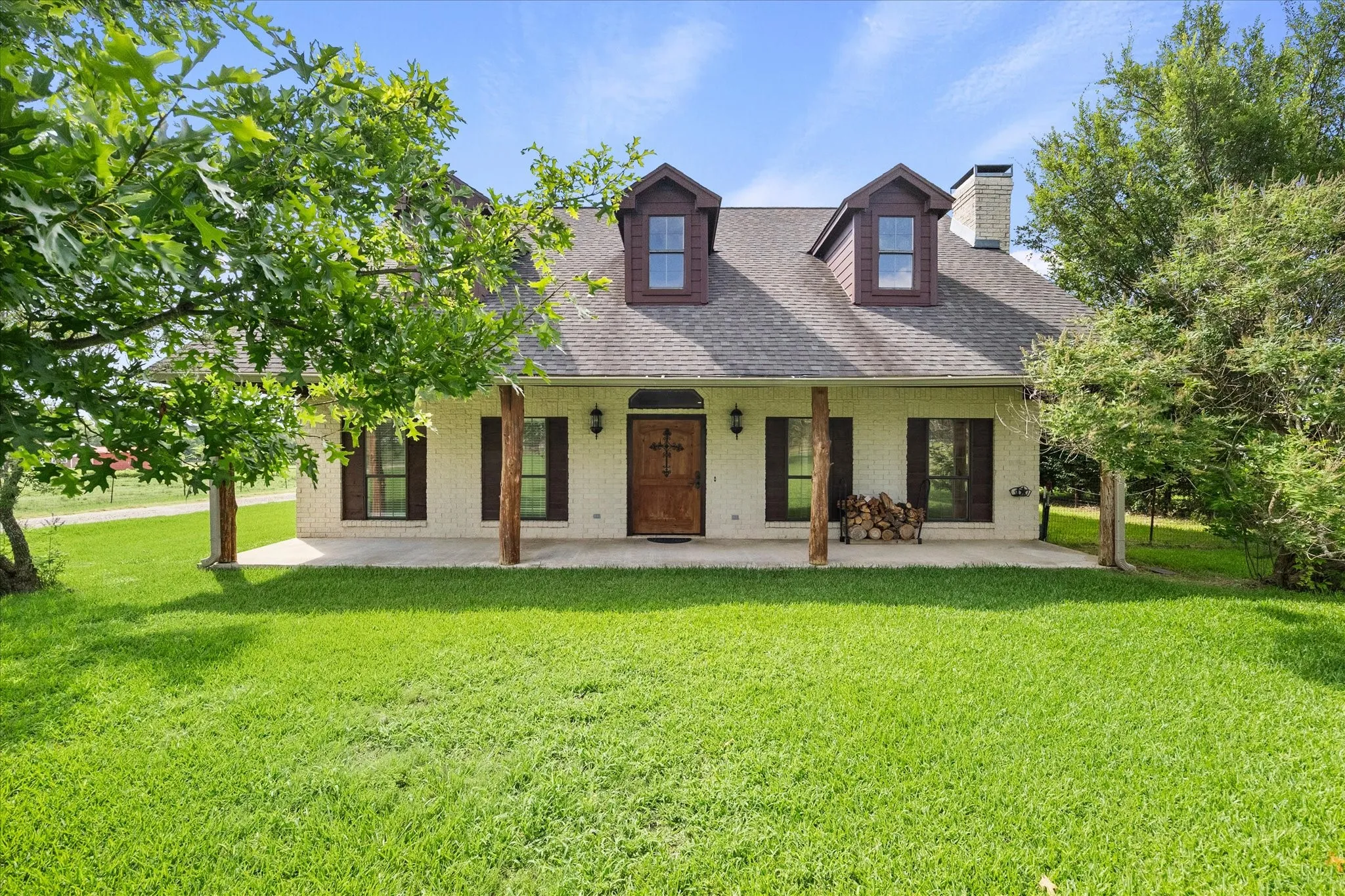 Farm For Sale in Kaufman County , 17948 FM 986, Poetry, Texas 75160, 3 Bedroom, 2 Bathroom, Garage spaces, 2,050 Sqft, built in 1998, mls#21393573, Real Estate Agent in Poetry, Homes For Sale in Kaufman county, Homes For Sale in Poetry, Realtor in Poetry Texas, Real Estate Brokerage Independent Realty Texas, Luminita Cordes Realtor