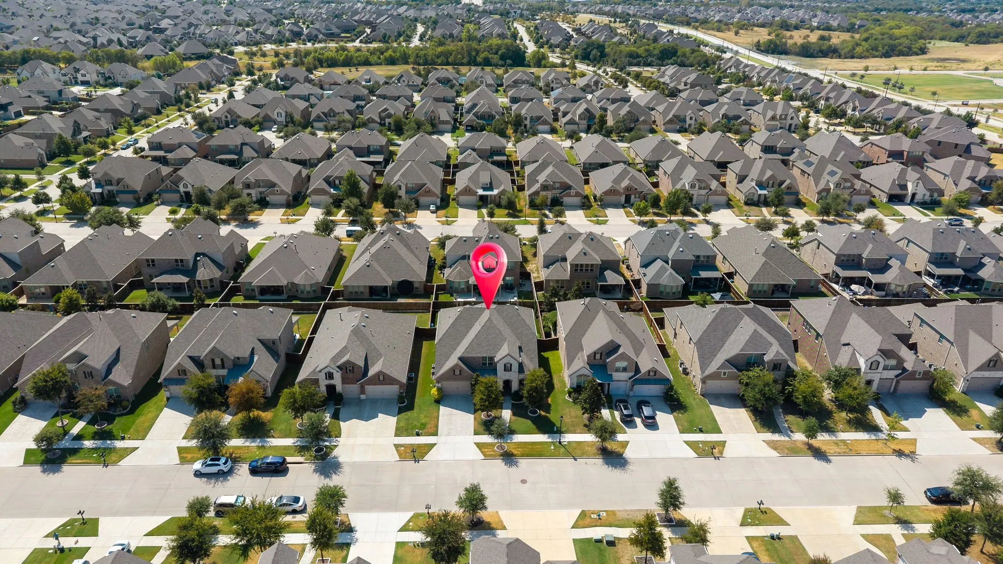 Single Family Residence For Sale in Collin County , 11109 Villa Canales Lane, Frisco, Texas 75035, 4 Bedroom, 4 Bathroom, 2 Garage spaces, 4,172 Sqft, built in 2018, mls#21403289, Real Estate Agent in Frisco, Homes For Sale in Collin county, Homes For Sale in Frisco, Realtor in Frisco Texas, Real Estate Brokerage Independent Realty Texas, Luminita Cordes Realtor
