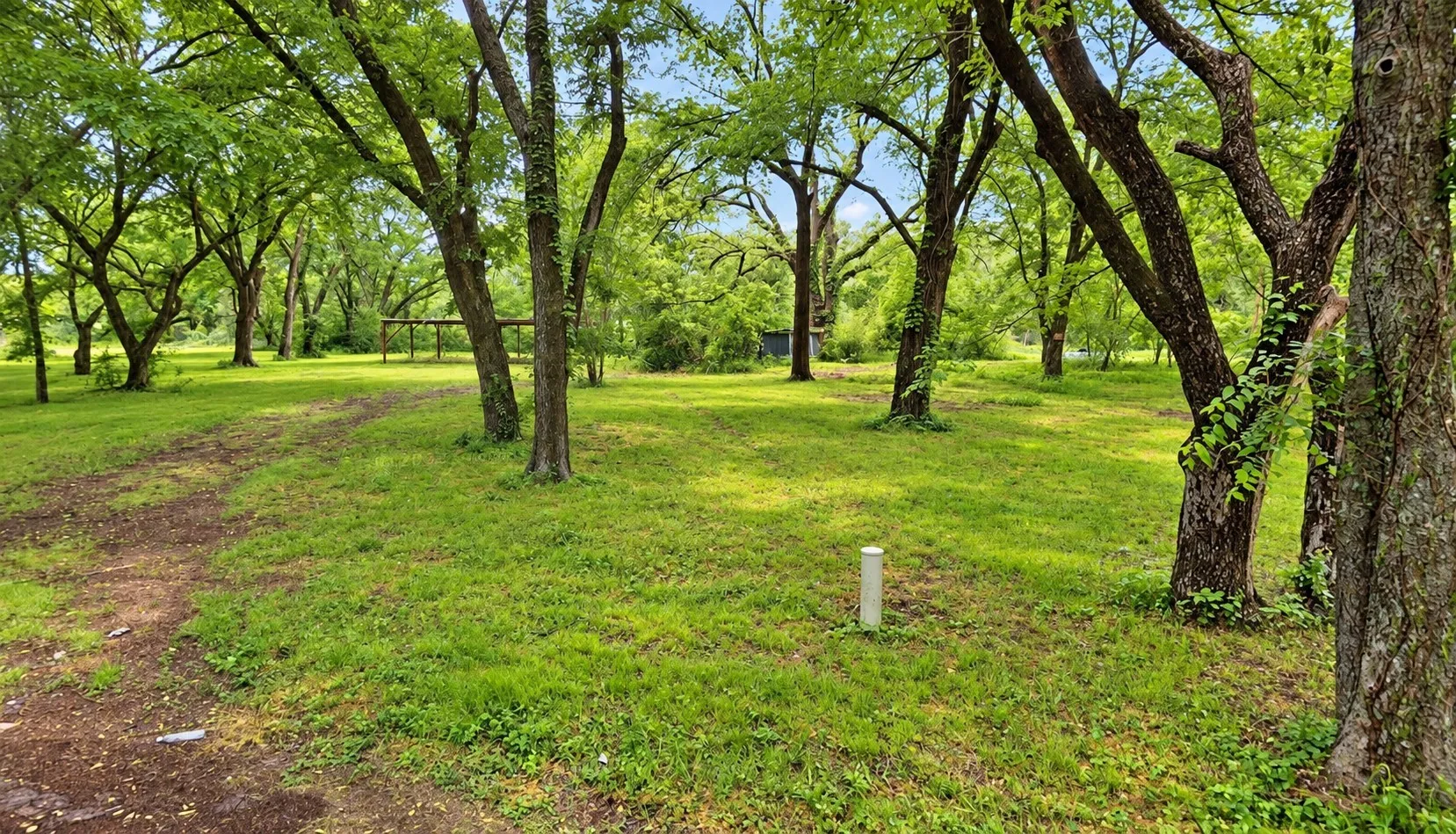 Improved Land For Sale in Johnson County , 200 Bowden Circle, Burleson, Texas 76028, 0, 0, Garage spaces, 0 Sqft, built in 0, mls#21403565, Real Estate Agent in Burleson, Homes For Sale in Johnson county, Homes For Sale in Burleson, Realtor in Burleson Texas, Real Estate Brokerage Independent Realty Texas, Luminita Cordes Realtor