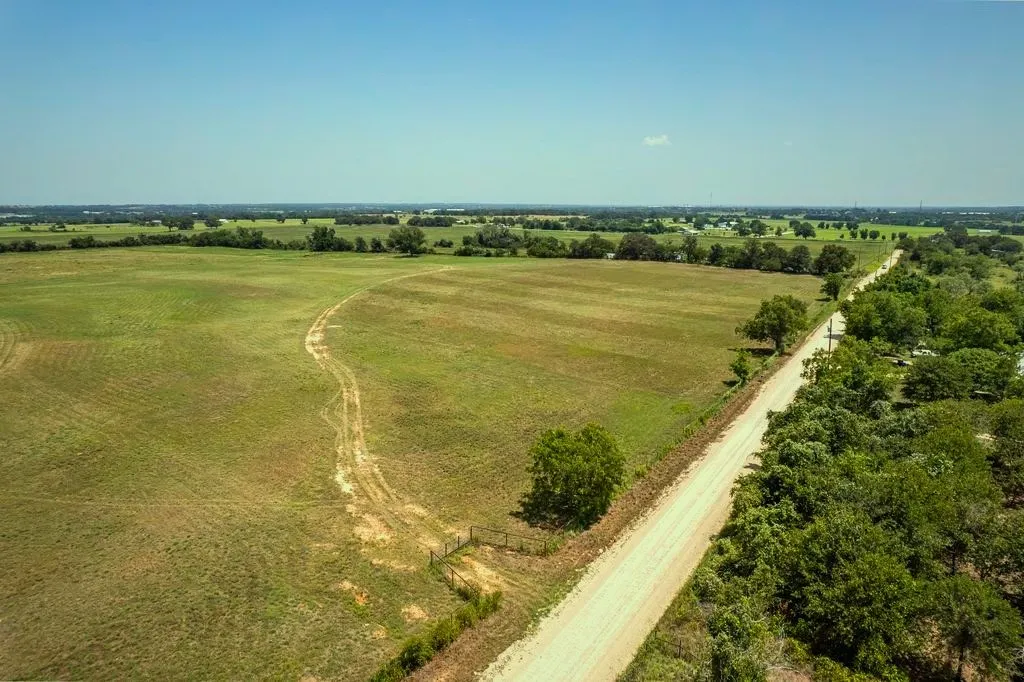Approximate area of acreage, boundaries to be determined by official survey