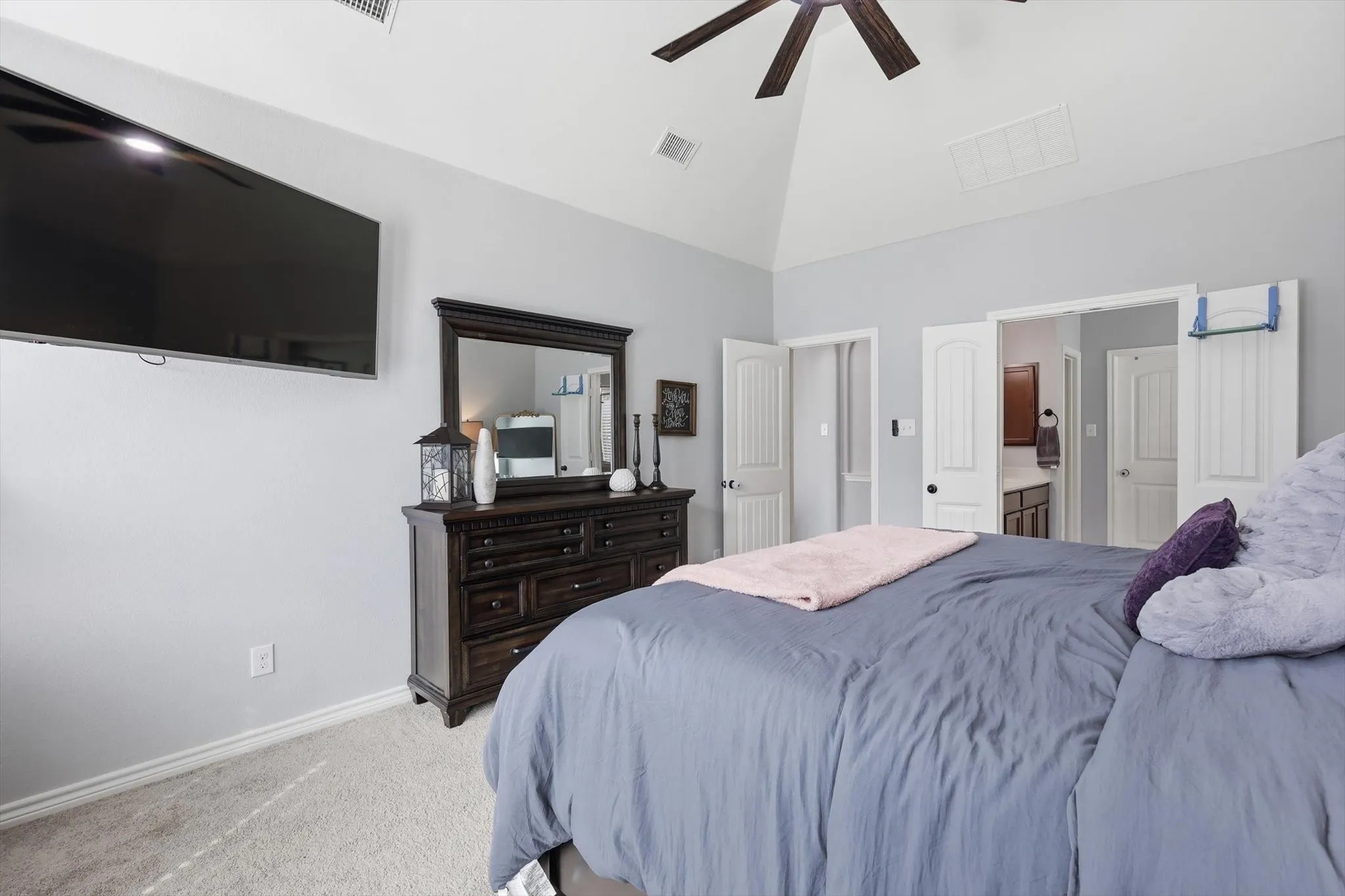View of the entry to primary bath from primary bed