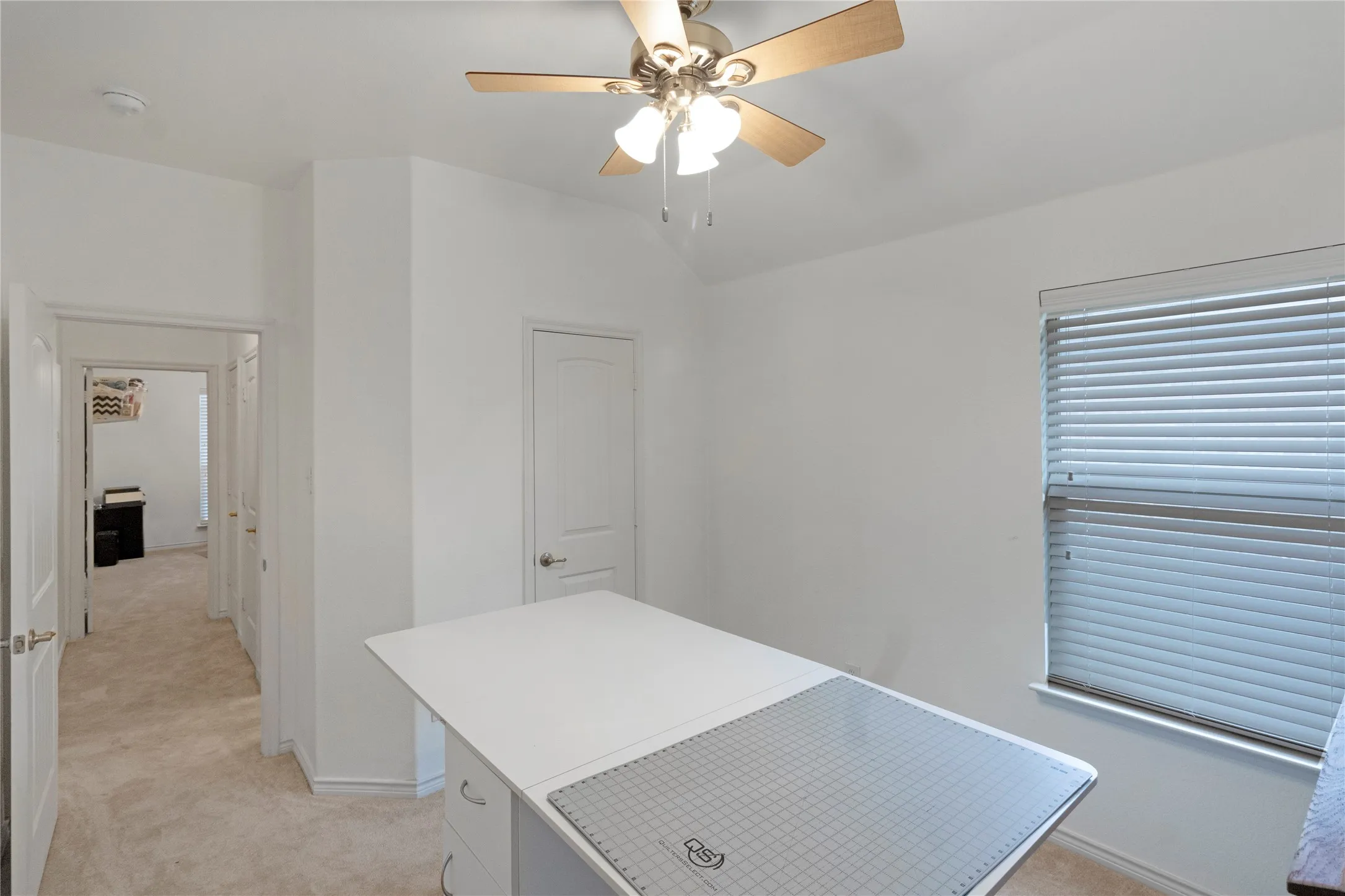 Single Family Residence For Sale in Collin County , 2127 Colby Lane, Wylie, Texas 75098, 3 Bedroom, 2 Bathroom, 1 Garage spaces, 1,325 Sqft, built in 2009, mls#21400497, Real Estate Agent in Wylie, Homes For Sale in Collin county, Homes For Sale in Wylie, Realtor in Wylie Texas, Real Estate Brokerage Independent Realty Texas, Luminita Cordes Realtor